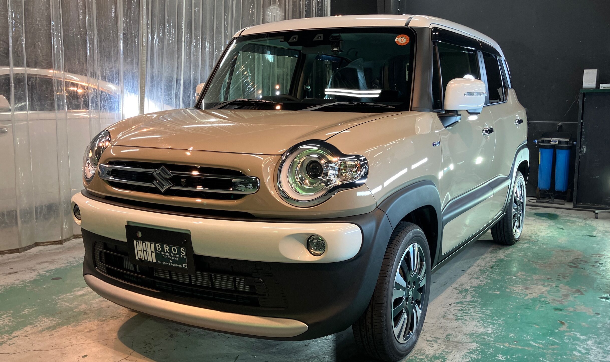 スズキ・クロスビー：アドバンスド施工：完成写真２