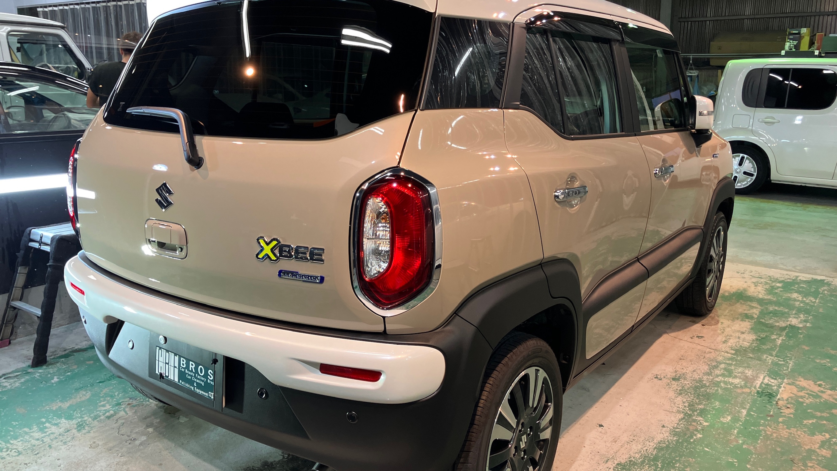 スズキ・クロスビー：アドバンスド施工：完成写真５