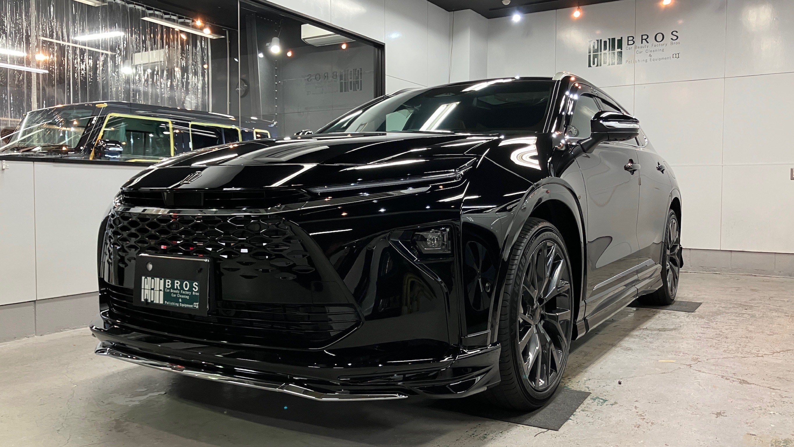 トヨタ・クラウンエステート:ガードグレイズ施工:完成写真2