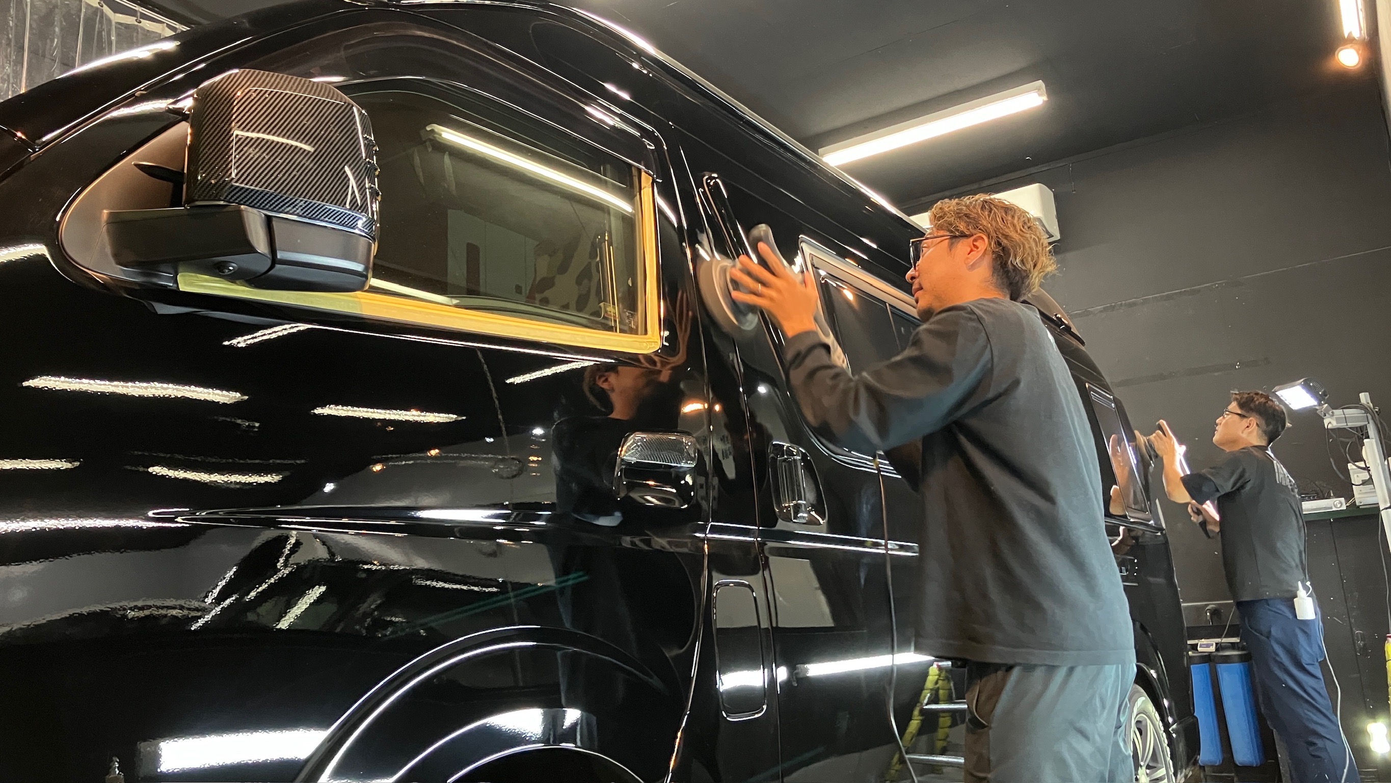 トヨタ・ハイエース:ガードグレイズ施工:施工写真1