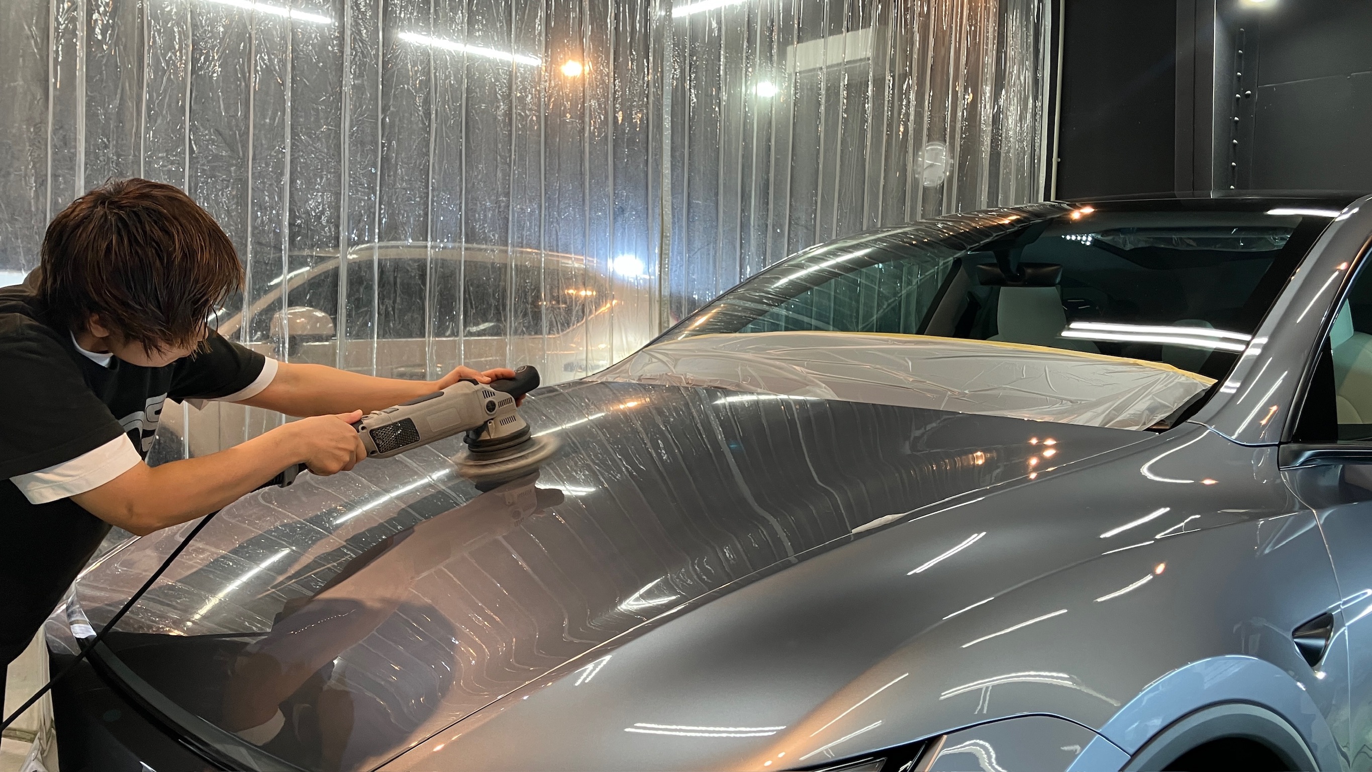テスラ・モデルY：アドバンスド施工：施工写真１
