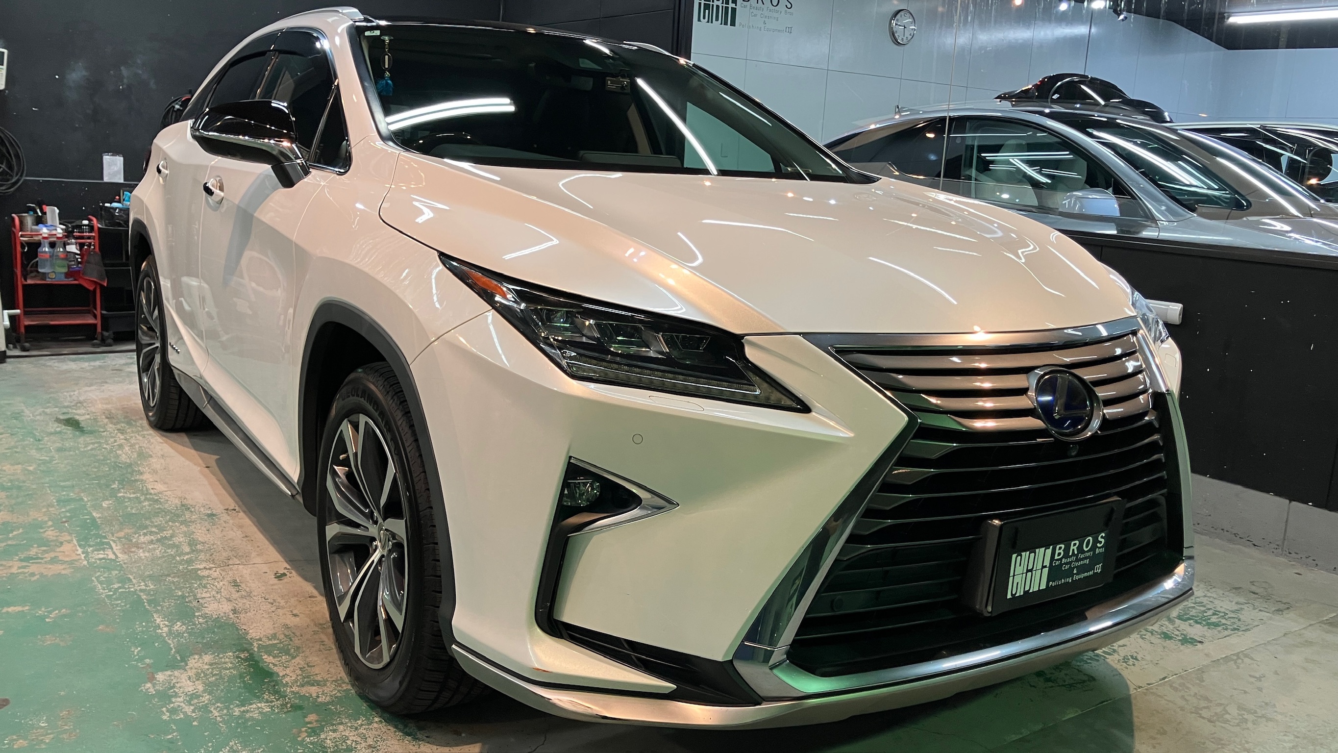 レクサス・RX:車内クリーニング:施工写真1