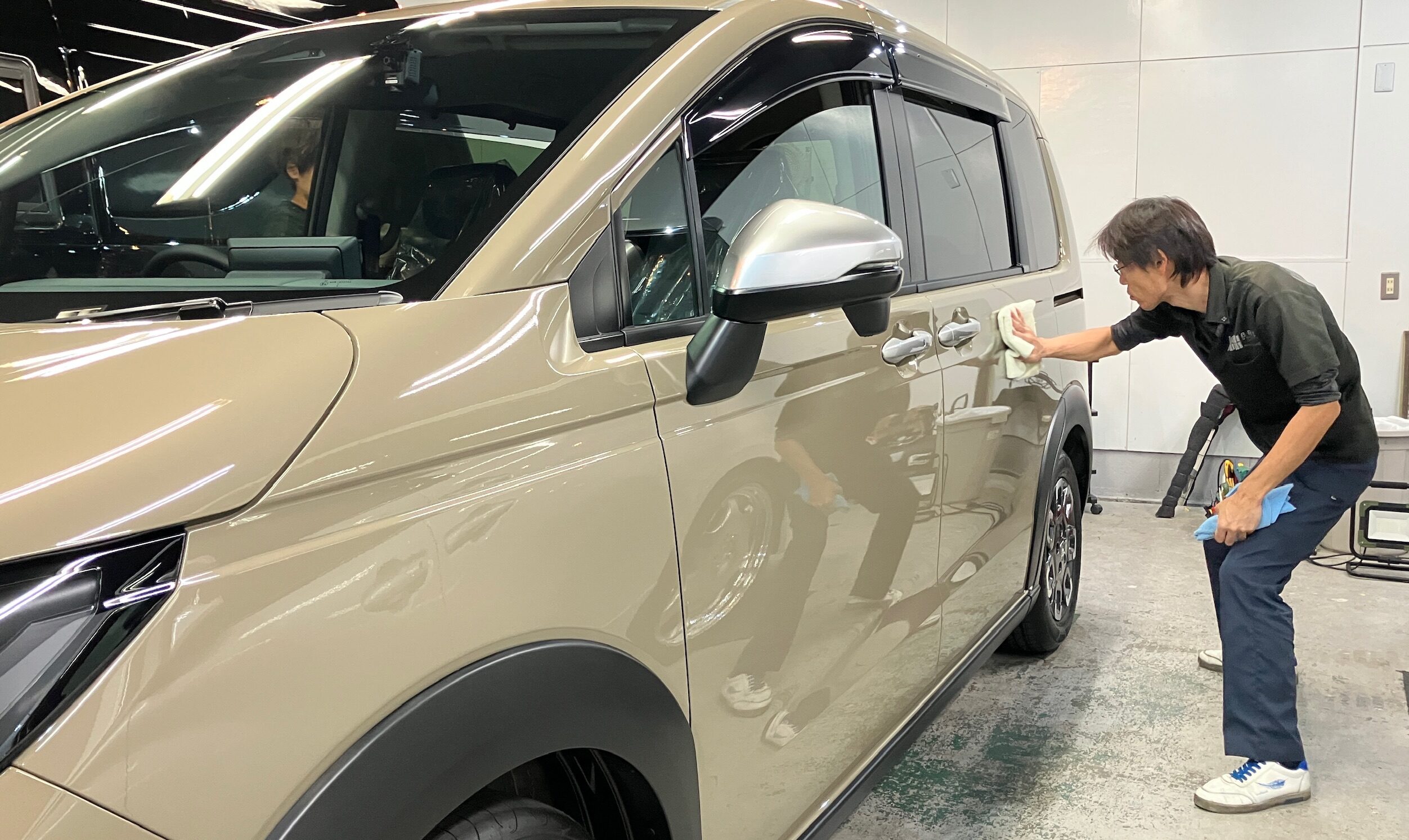 ホンダ・フリード:アドバンスド施工:施工写真2