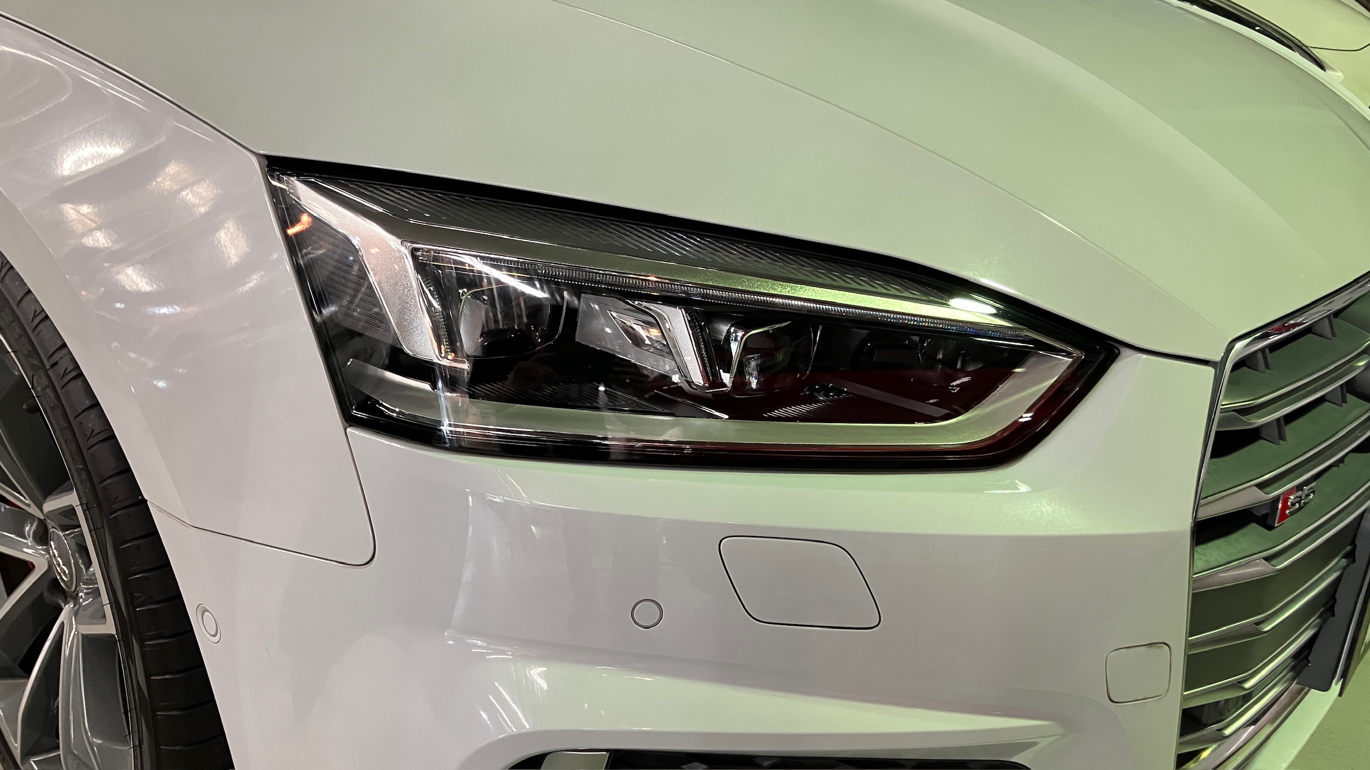 アウディ・A5:ヘッドライトリファイン:完成写真4