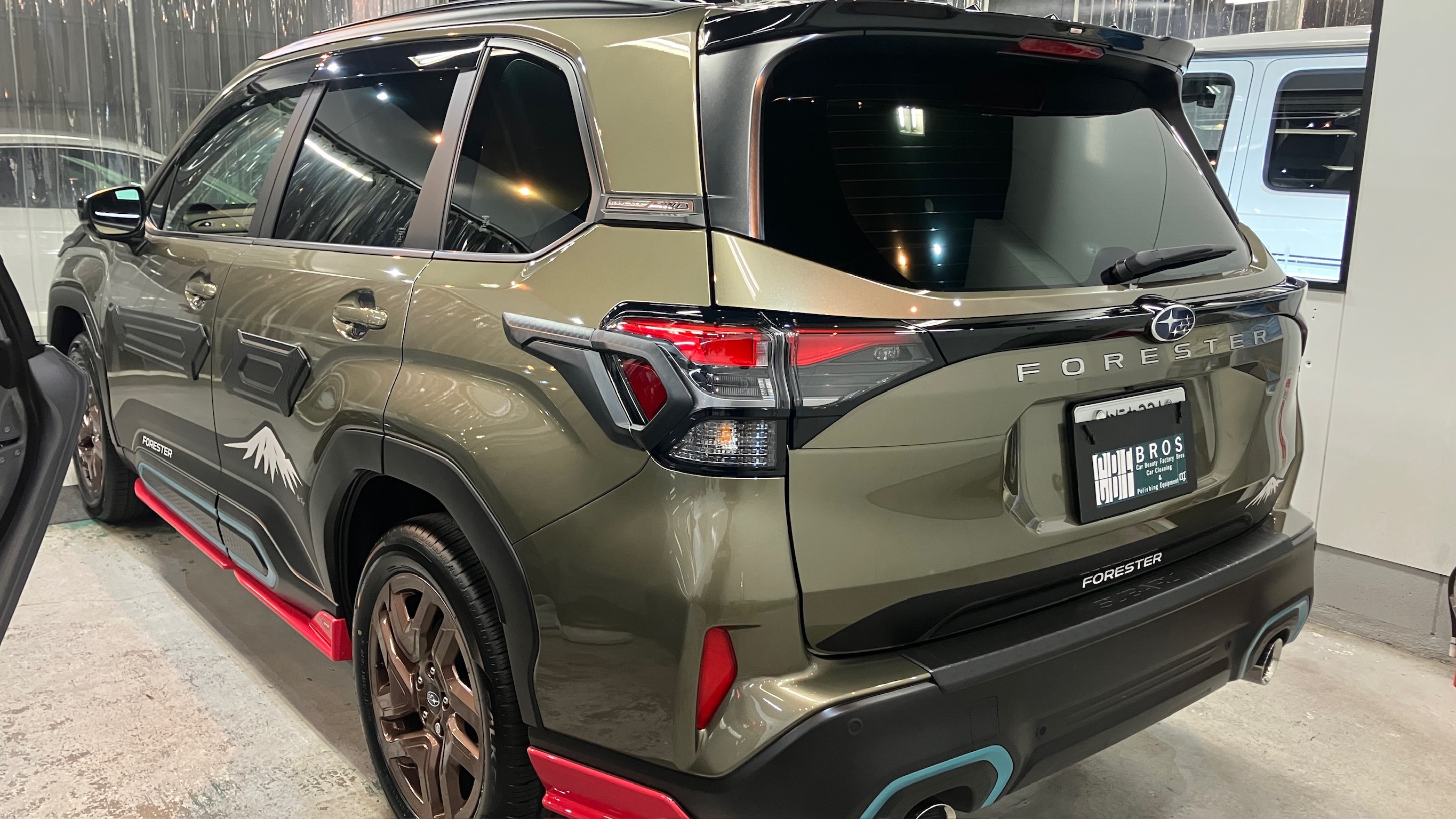 スバル・フォレスター:クラスM施工:完成写真5