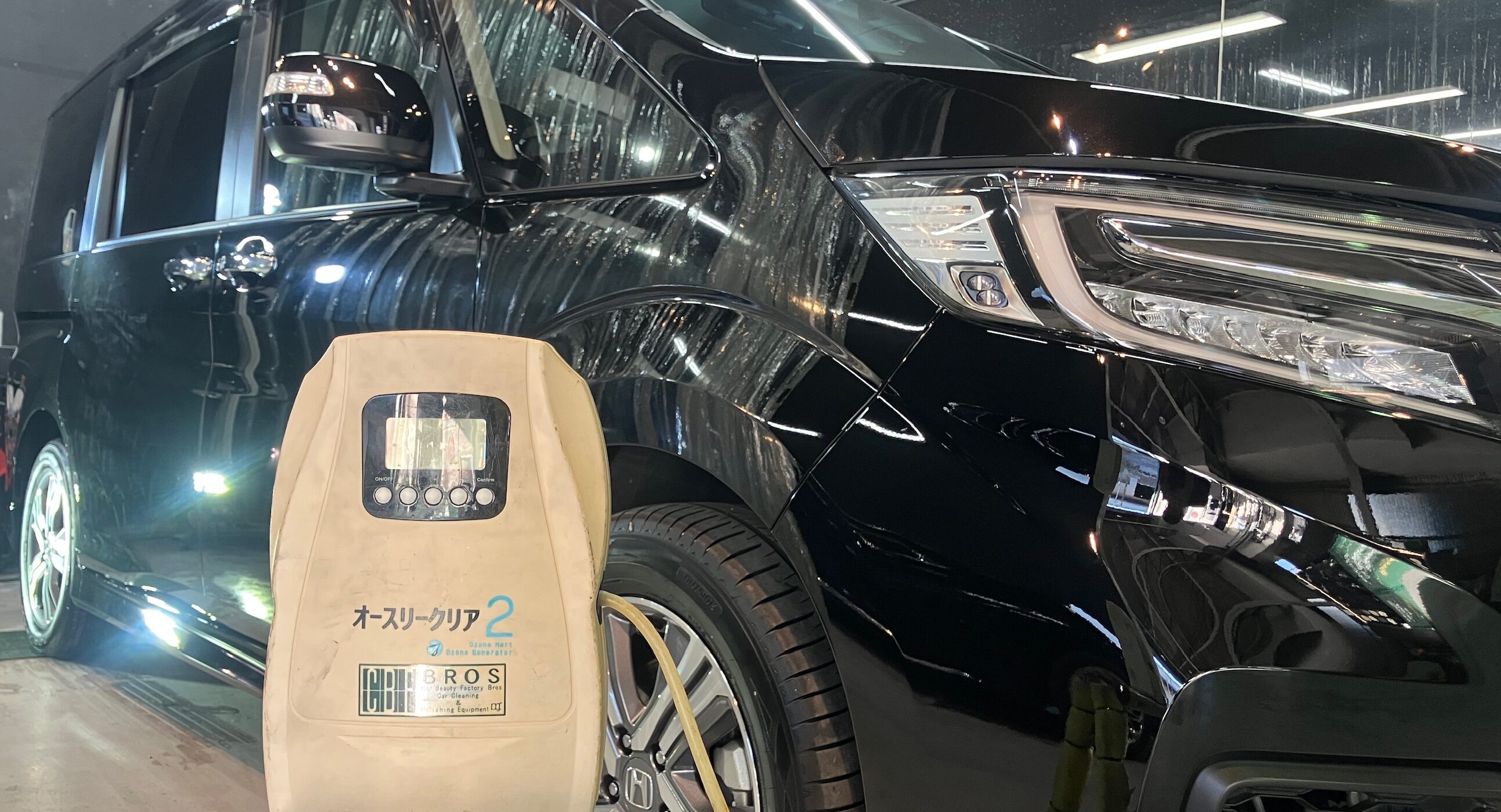 ホンダ・ステップワゴン:クリーニング施工:施工写真3