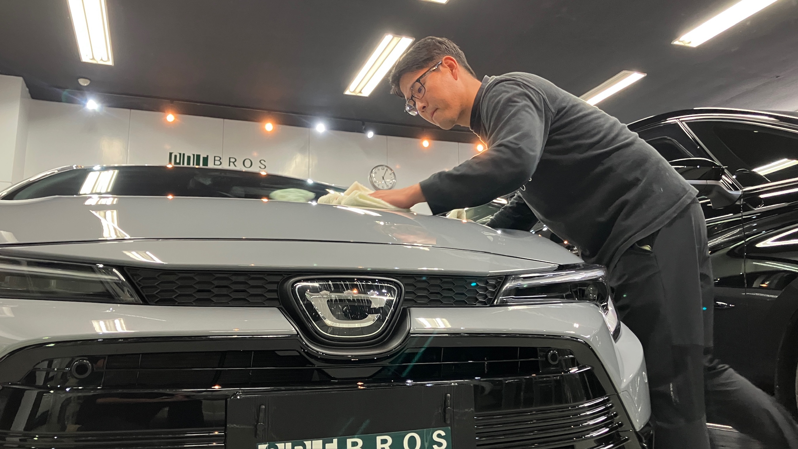 トヨタ・カローラ:ガードグレイズ施工:施工写真2