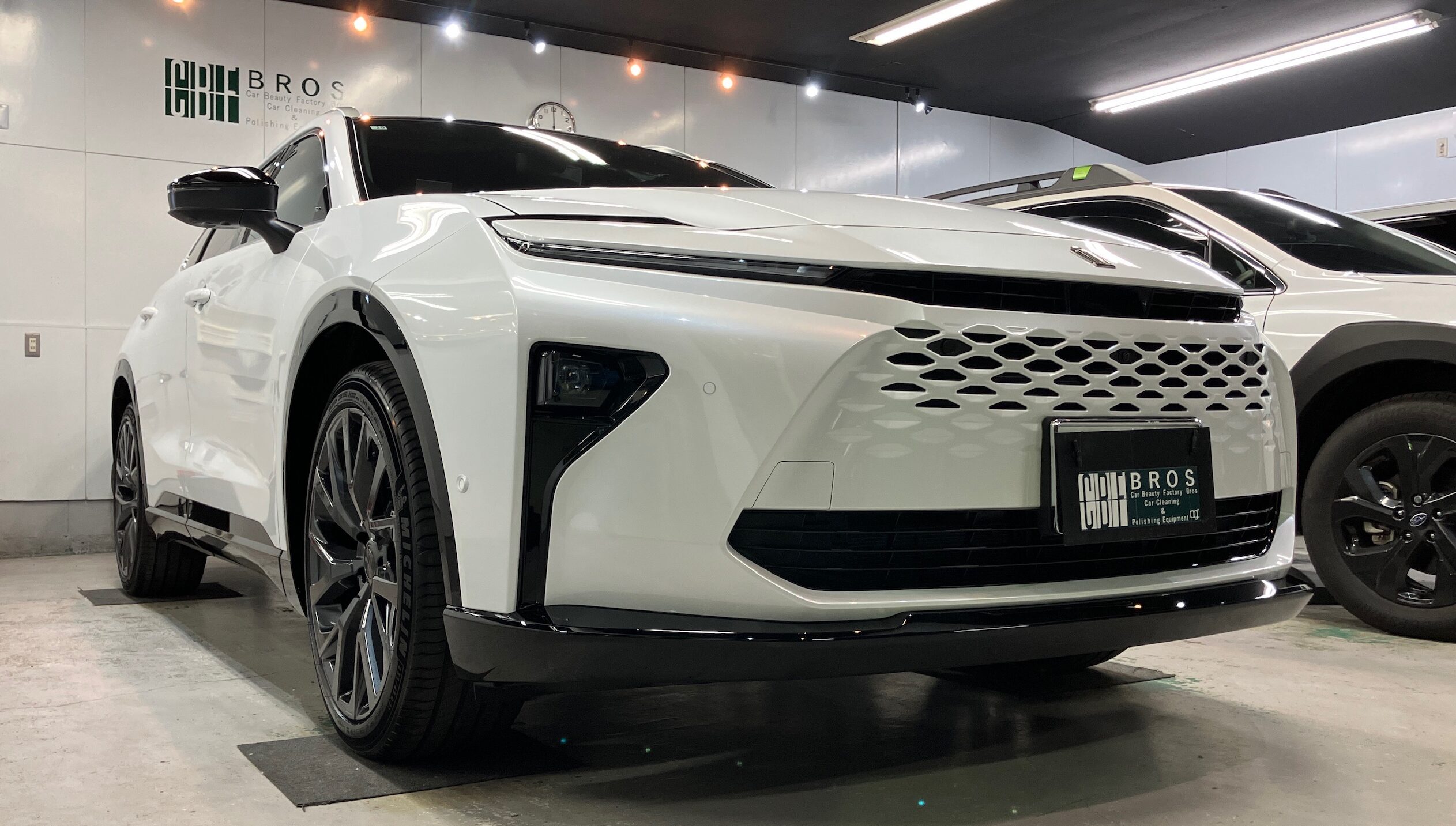 トヨタ・クラウンエステート:クラスM施工:完成写真3