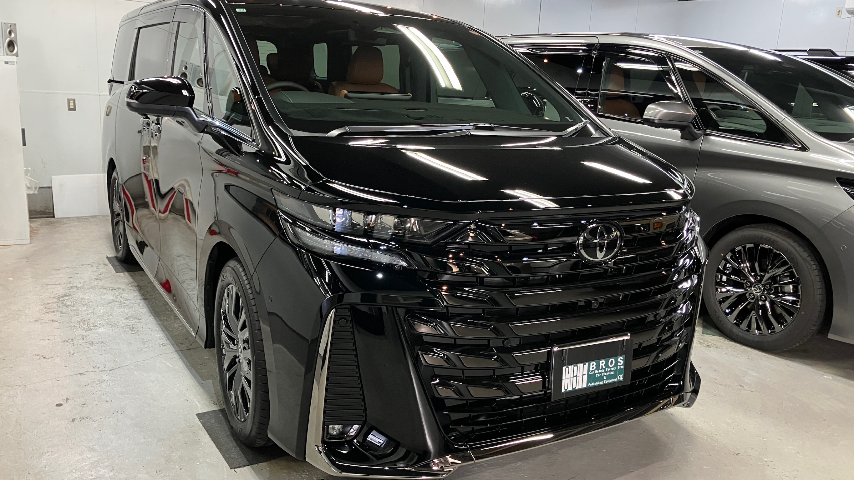 トヨタ・ヴェルファイア:ガードグレイズ施工:完成写真3