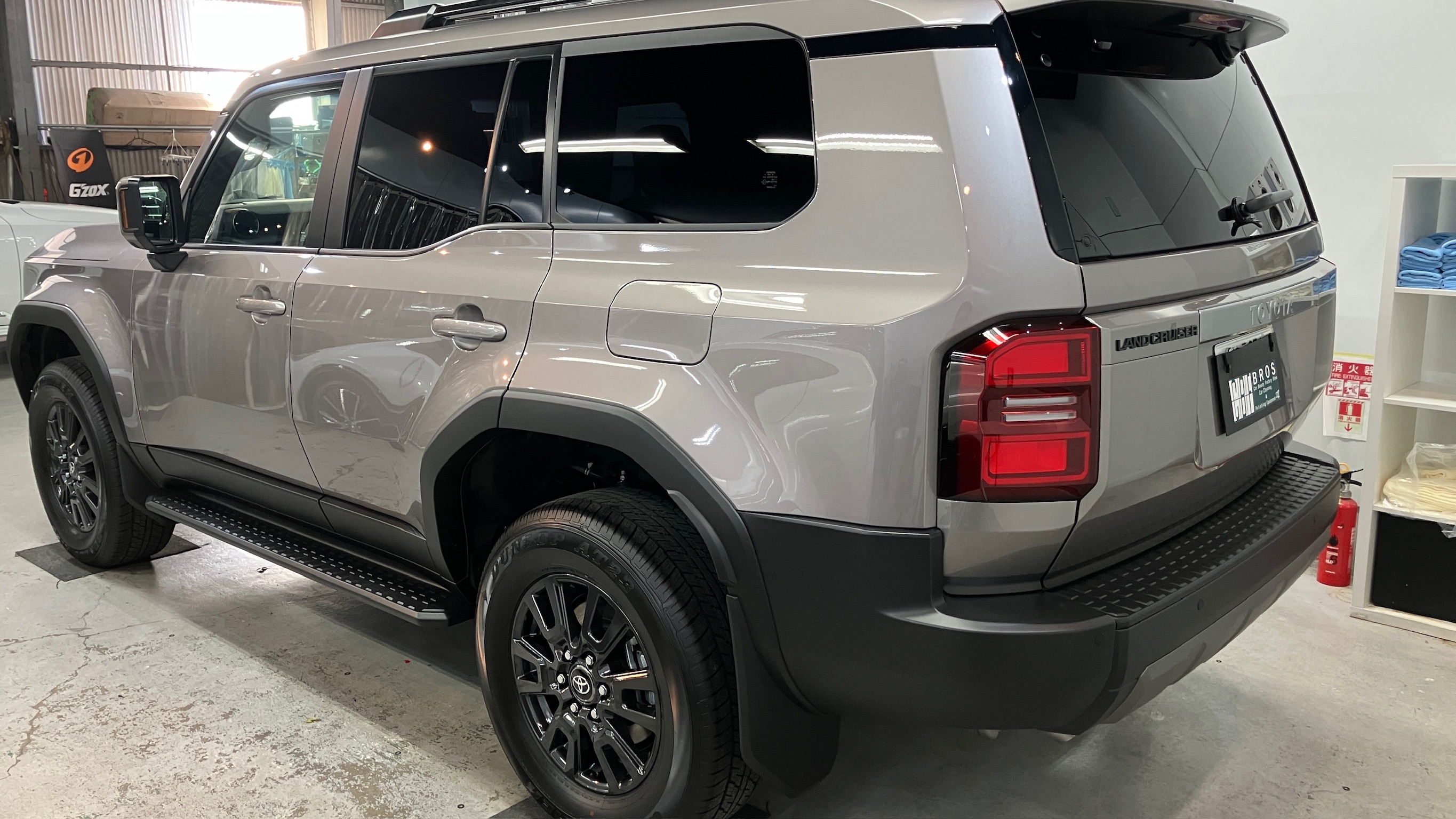 ランドクルーザー２５０：ガードグレイズ施工：施工写真４