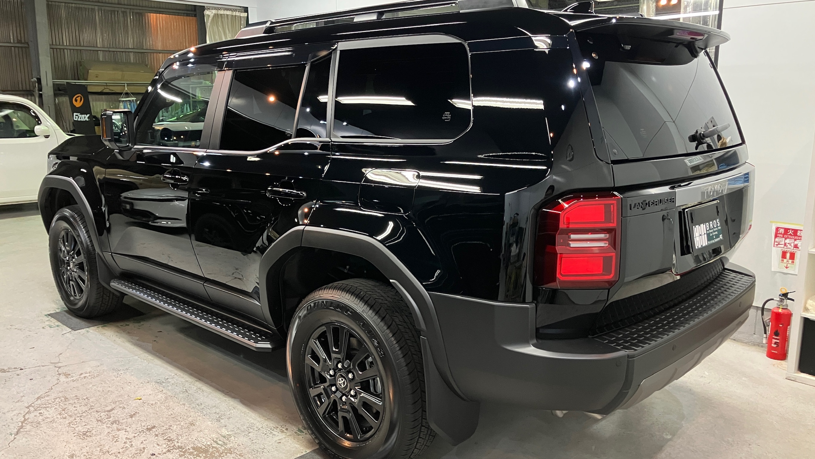 トヨタ・ランドクルーザー250：アドバンスド施工：完成写真４