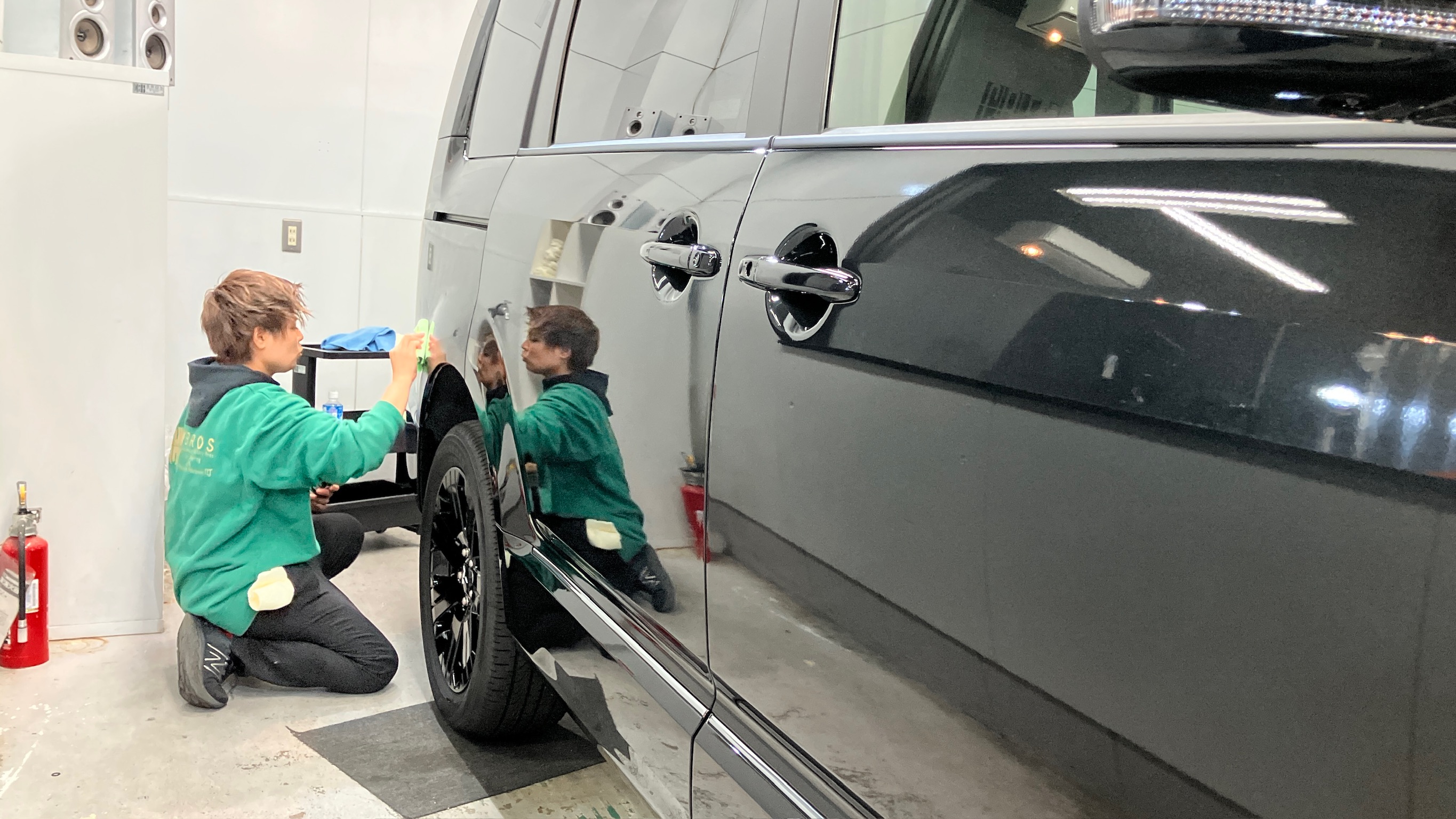 三菱・デリカD５：ガードグレイズ施工：施工写真２