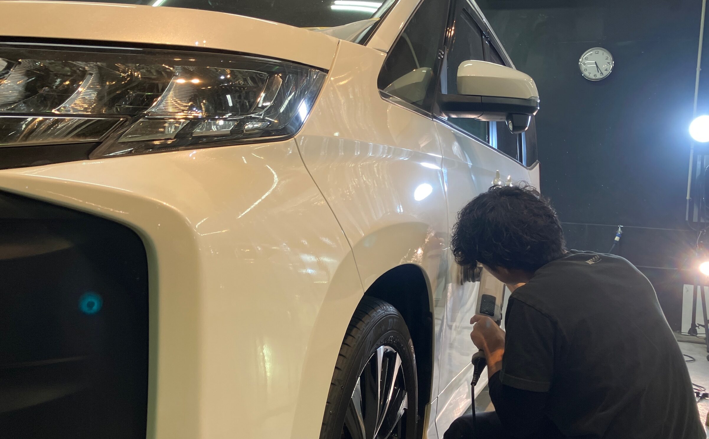 トヨタ・ノア：ガードグレイズ：施工写真１