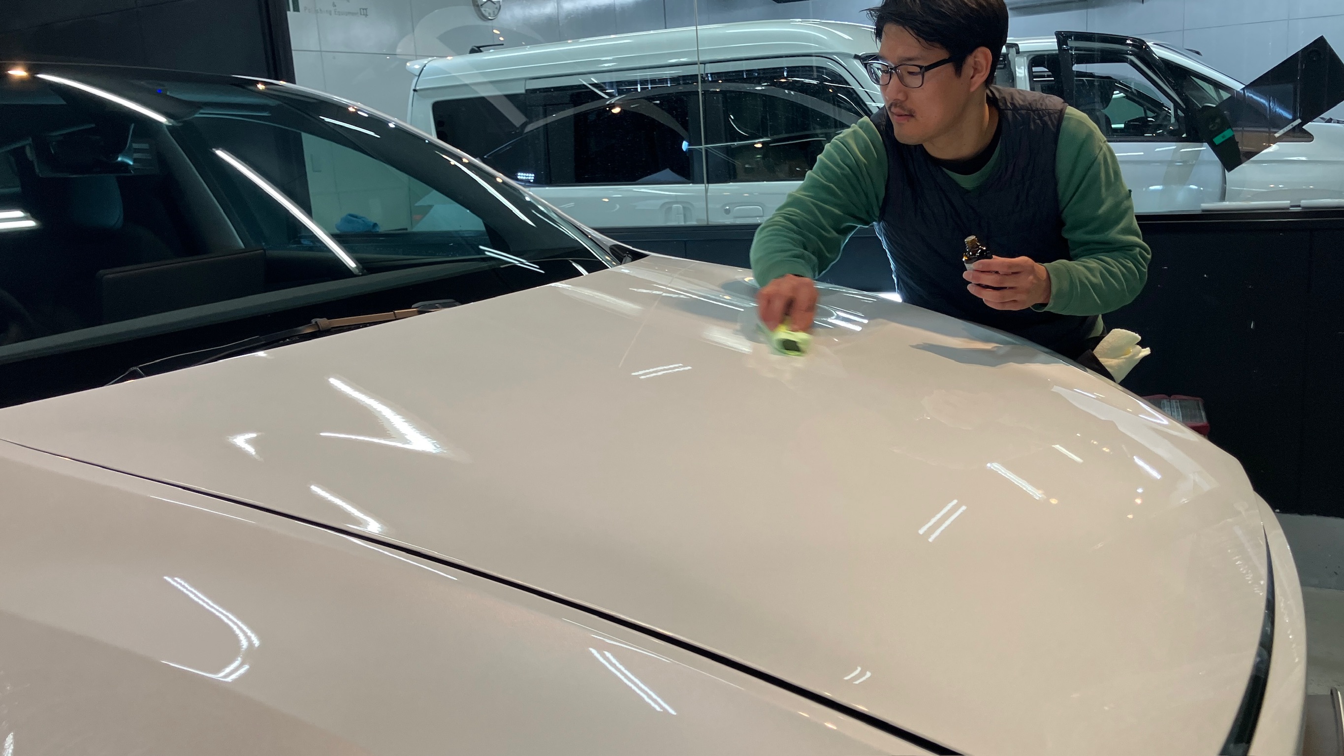 テスラ・モデルY:ガードグレイズ施工:施工写真1