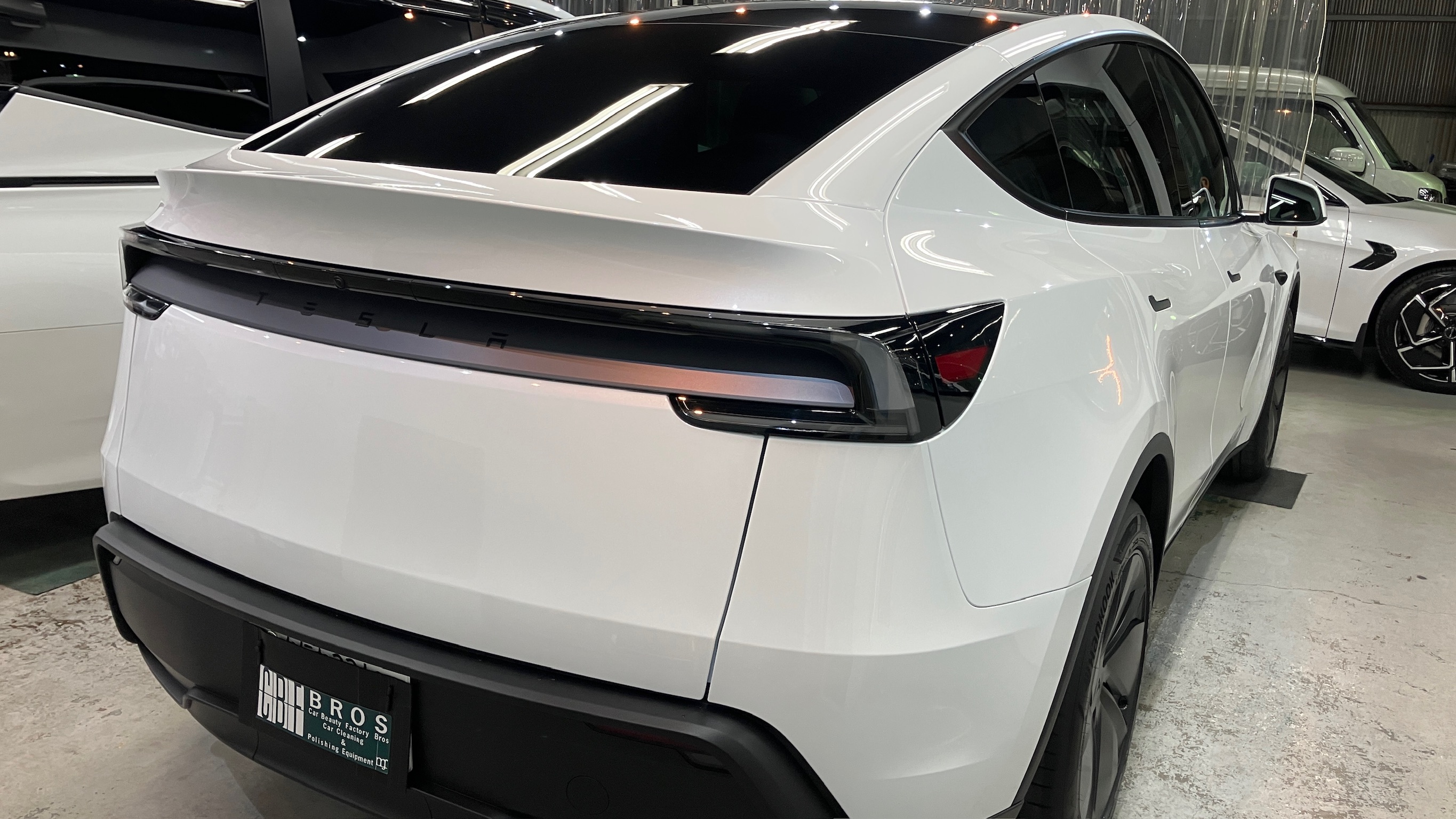 テスラ・モデルY:ガードグレイズ施工:完成写真5