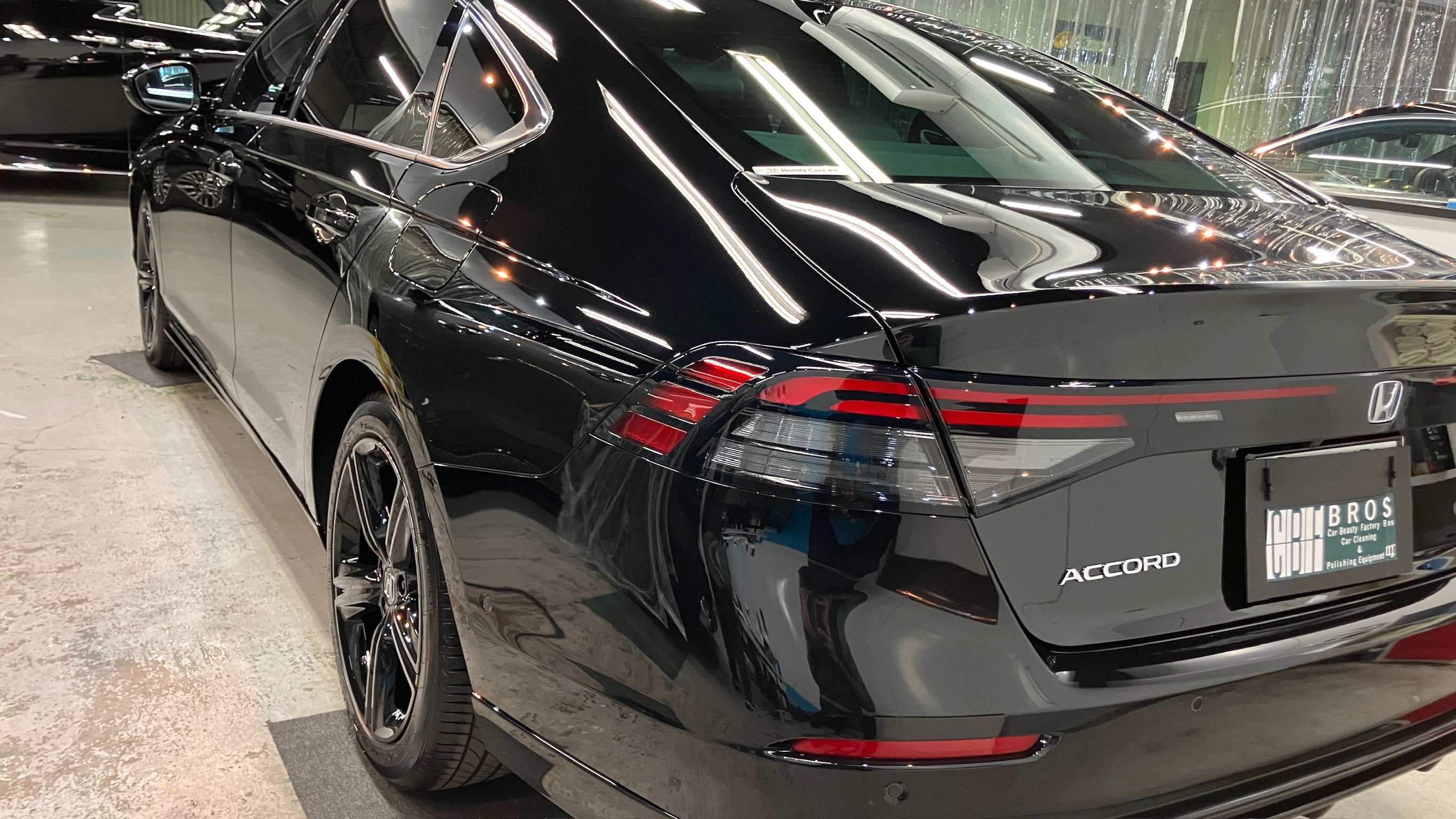 ホンダ・アコード：クラスM施工：完成写真６