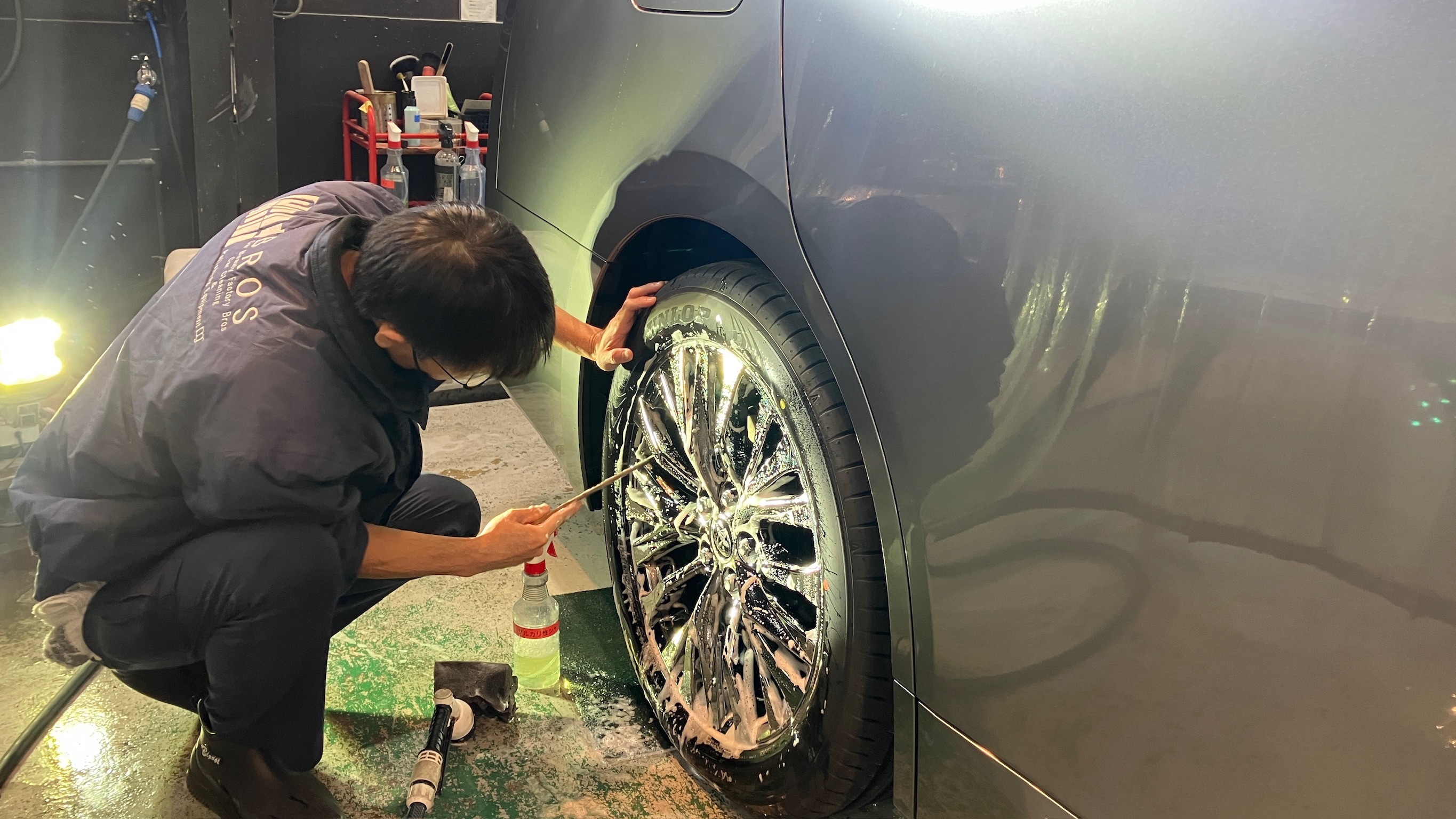 トヨタ・ヴェルファイア：アドバンスド施工：施工写真１