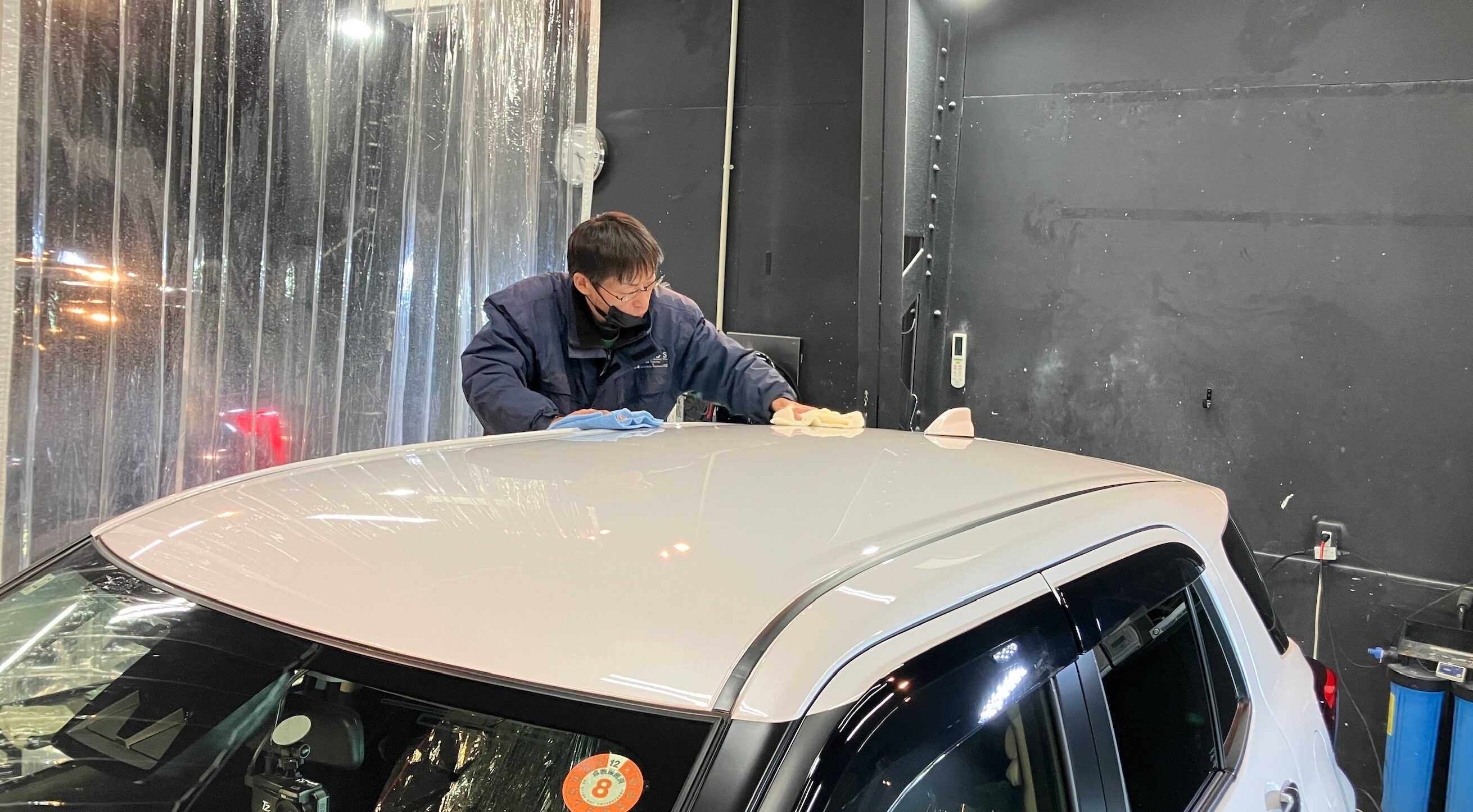 トヨタ・ライズ：ガードグレイズ施工：施工写真３