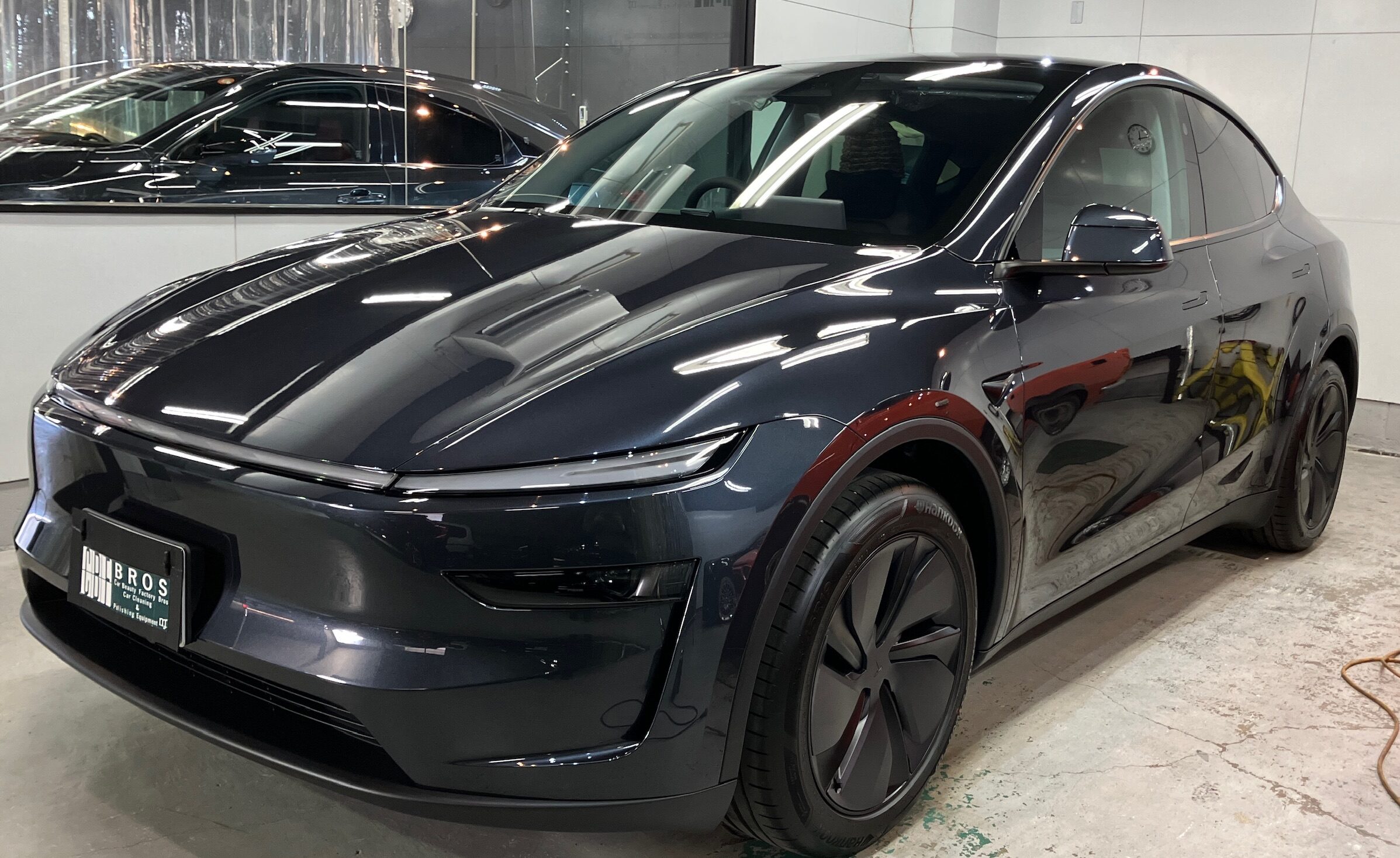 テスラ・モデルY：ガードグレイズ施工：完成写真２