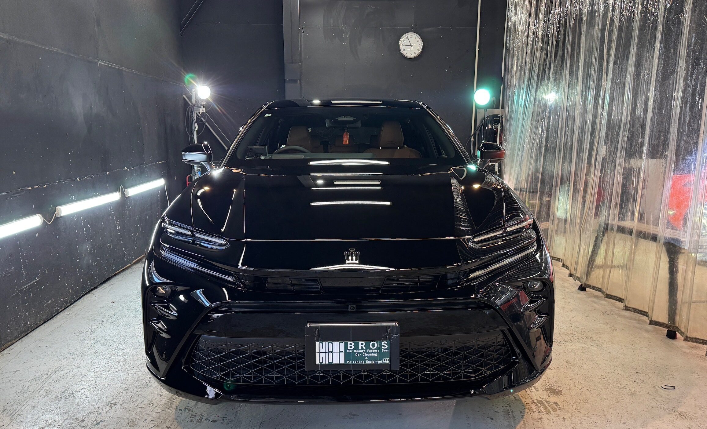 トヨタ・クラウンスポーツ：アドバンスド部分補修施工：完成写真１