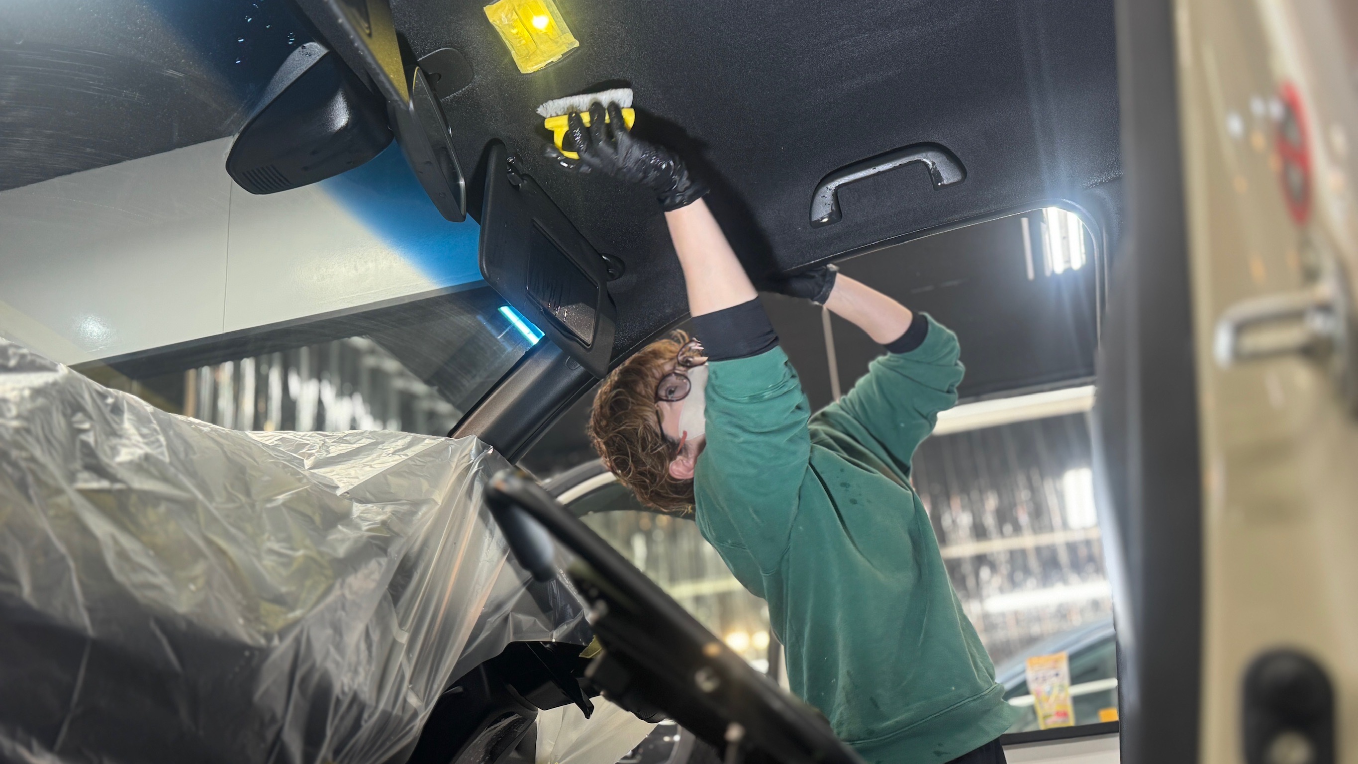 ホンダ・NーWGN：カークリーニング施工：施工写真１