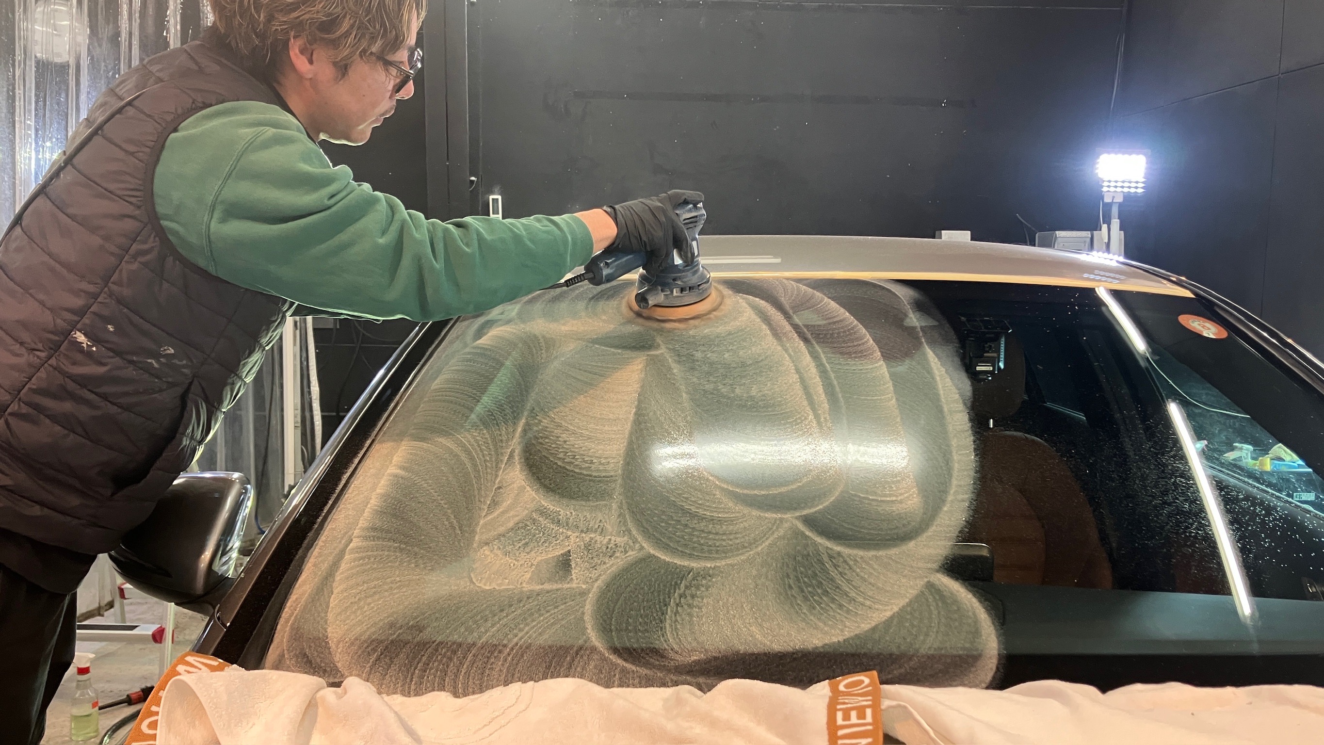 メルセデス・ベンツ・Cクラス：アドバンスド施工：施工写真２