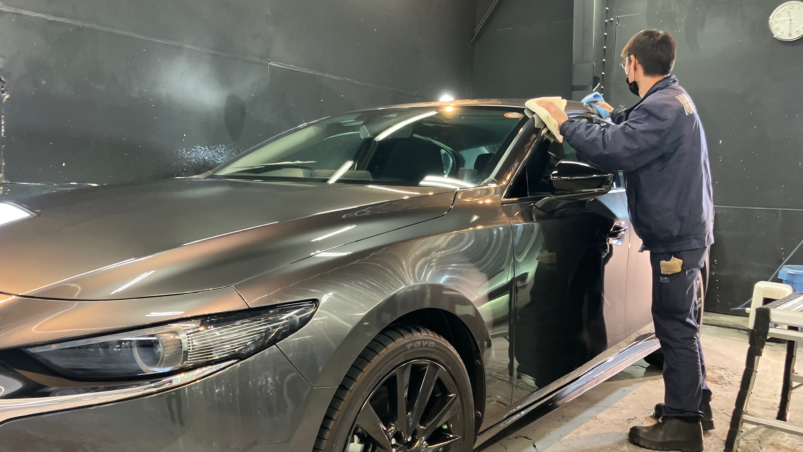 マツダ・マツダ３：クラスM施工：施工写真３