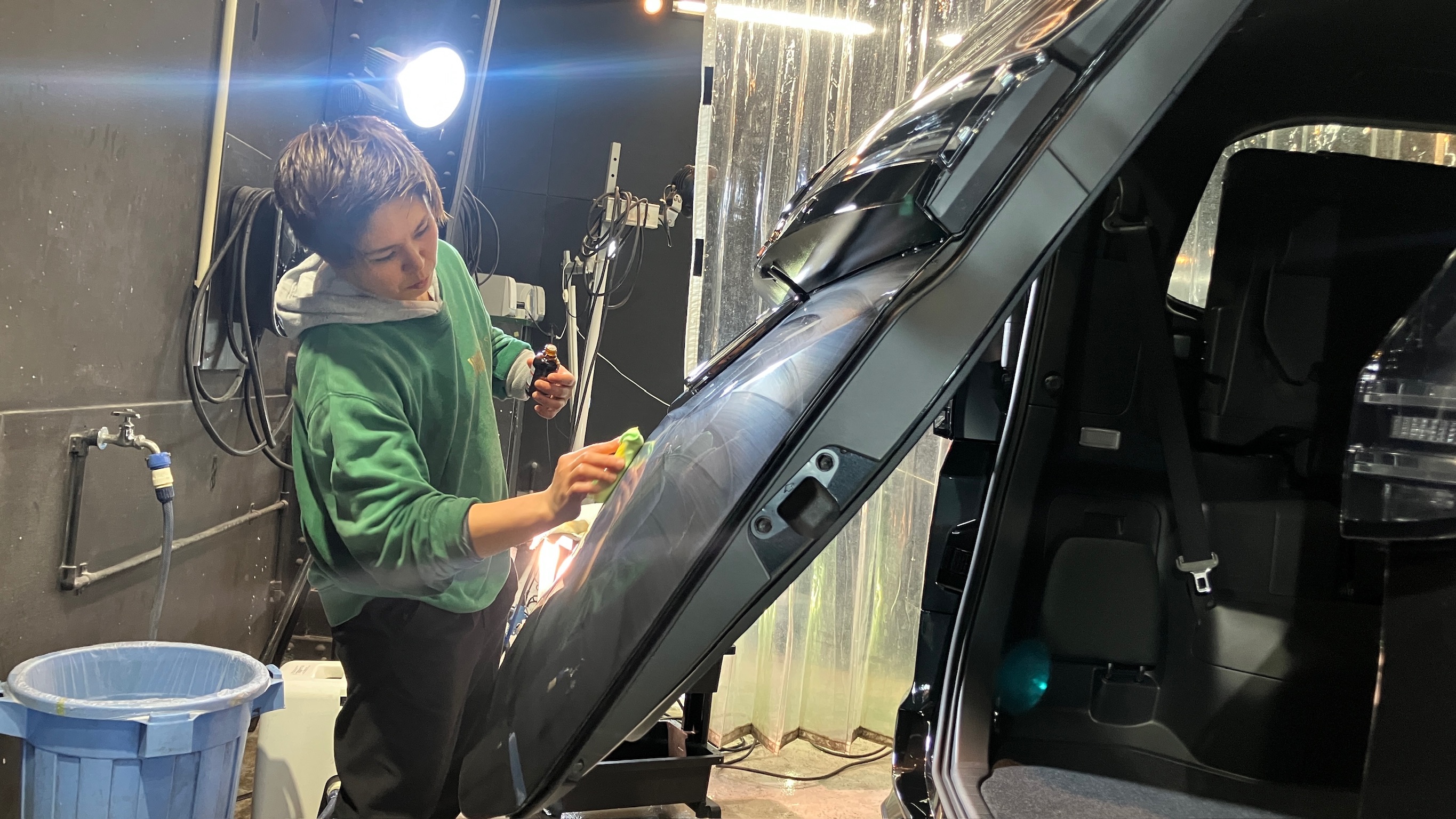 トヨタ・ヴォクシー：ガードグレイズ施工：施工写真３