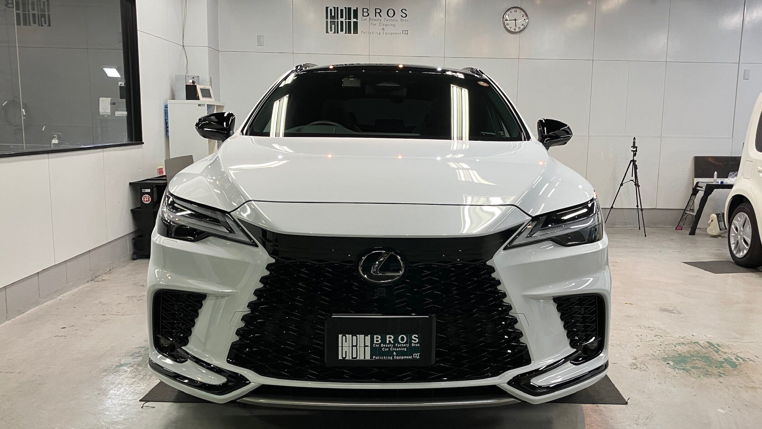 レクサス・RX｜ガラスコーティング施工｜大阪の専門店CBFブロス - カー