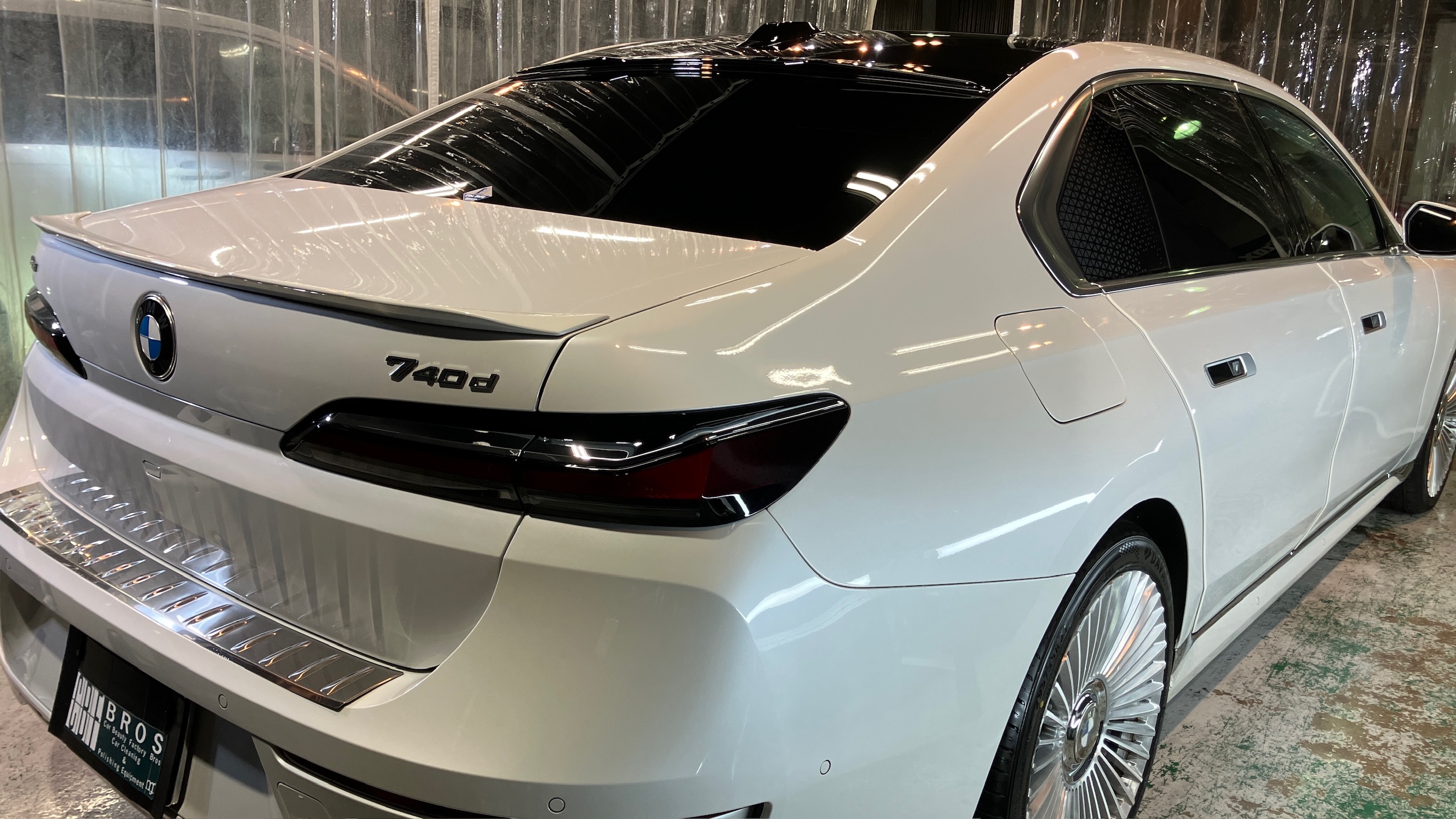 BMW・７シリーズ：コーティングメンテナンス：完成写真５