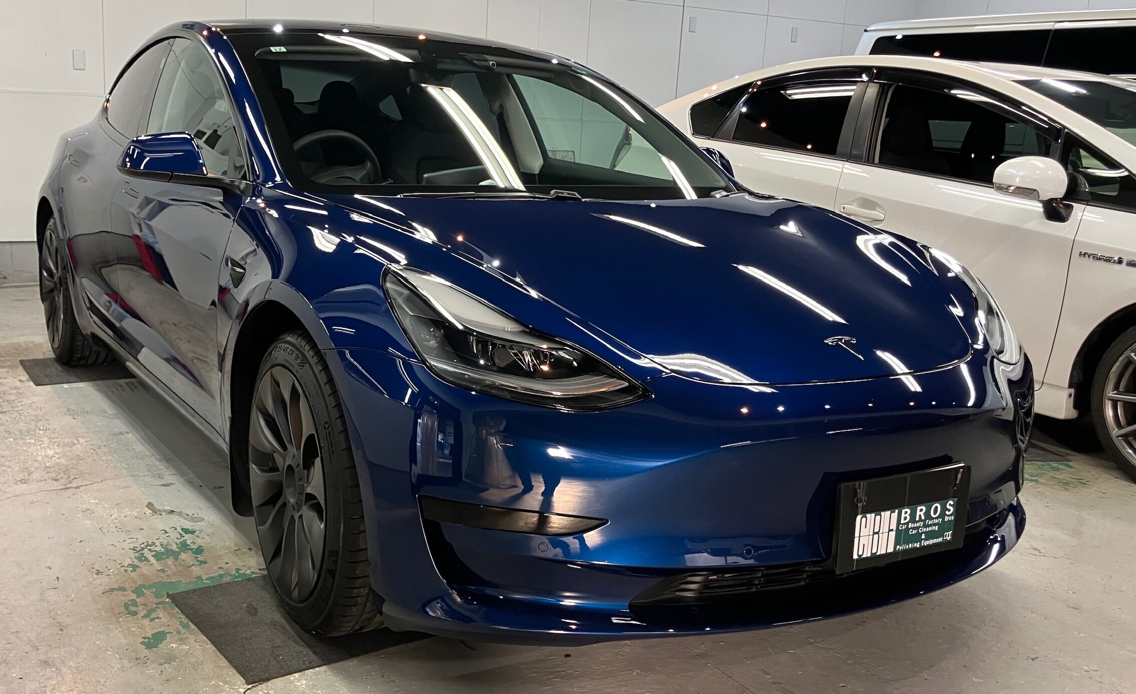 テスラ・モデル３：ガードグレイズ施工：完成写真４