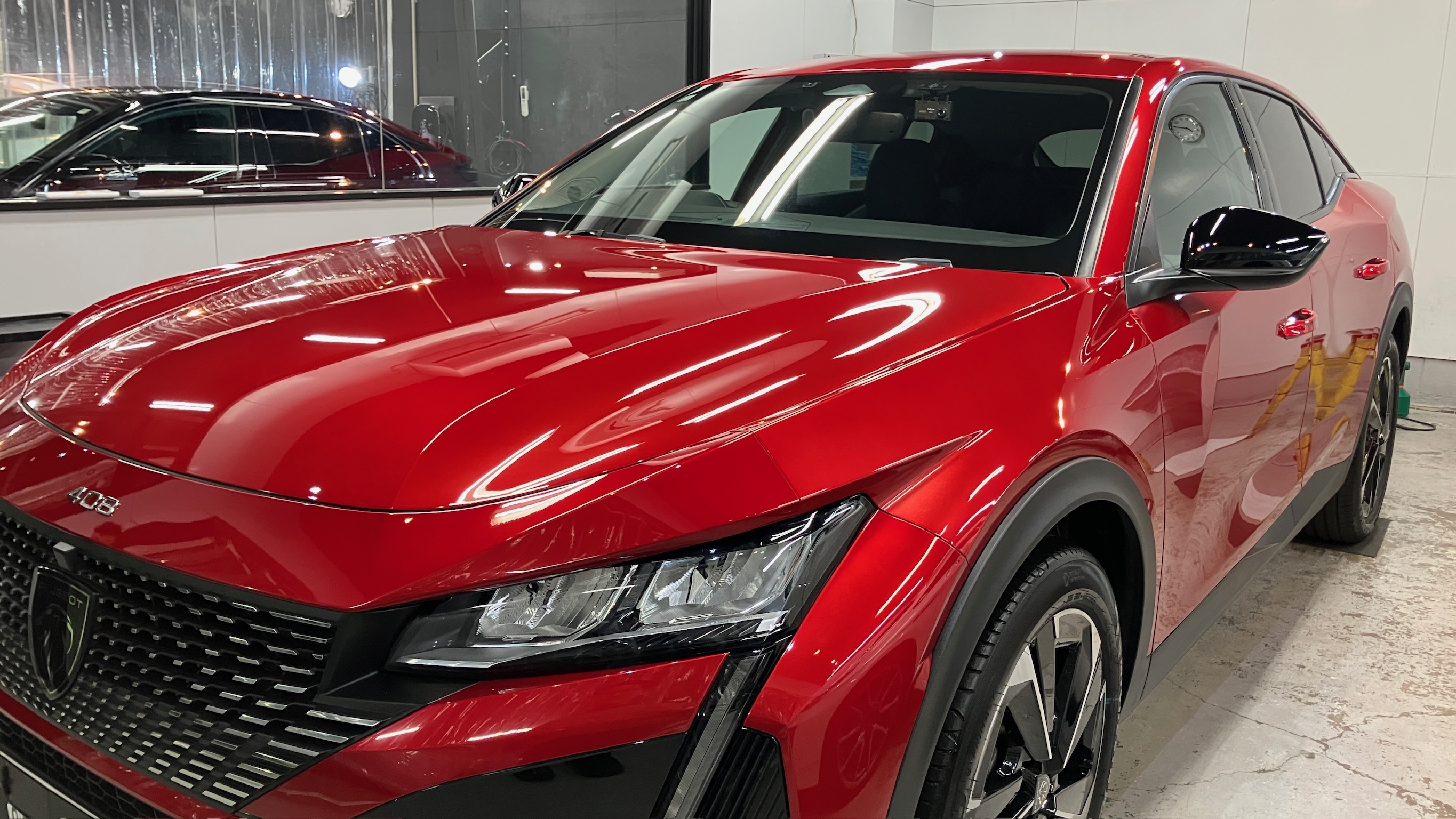 プジョー・408:アドバンスド施工:完成写真6