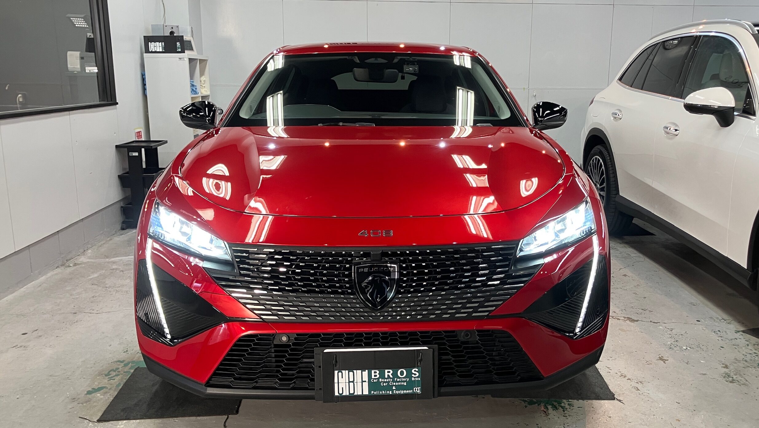 プジョー・408:アドバンスド施工:完成写真4