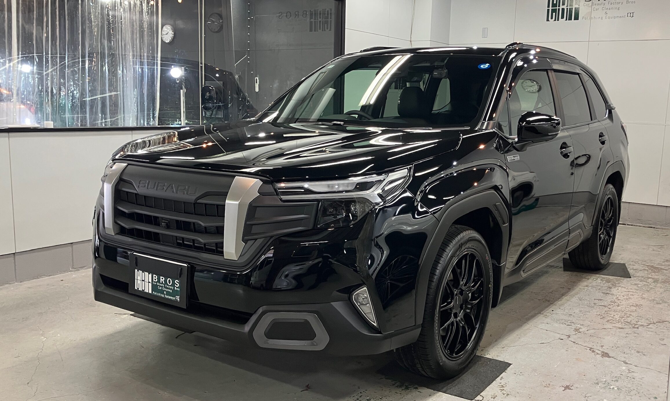 スバル・フォレスター：アドバンスド施工：完成写真３