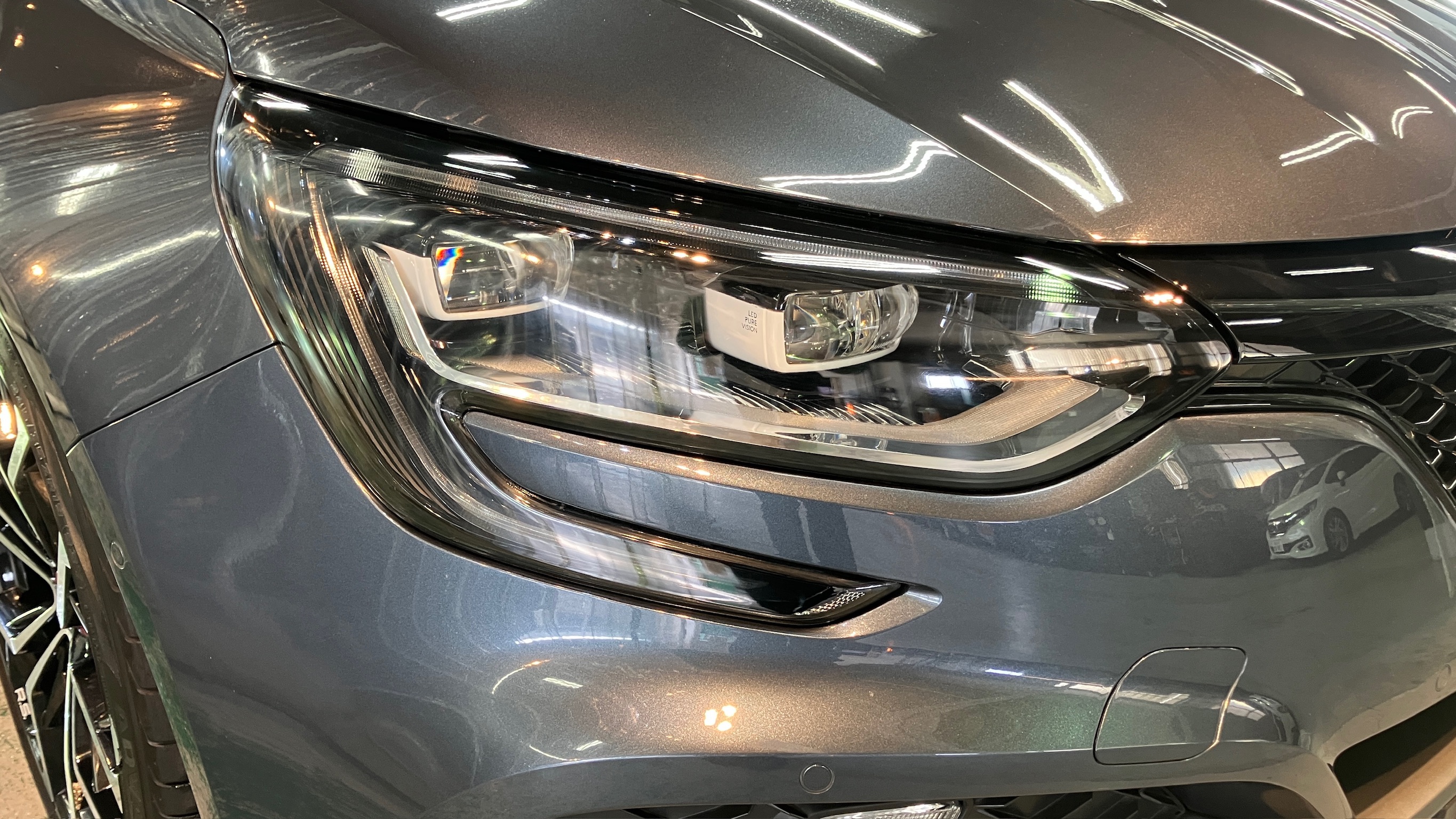 ルノー・ルーテシア:ヘッドライトリファイン:完成写真3