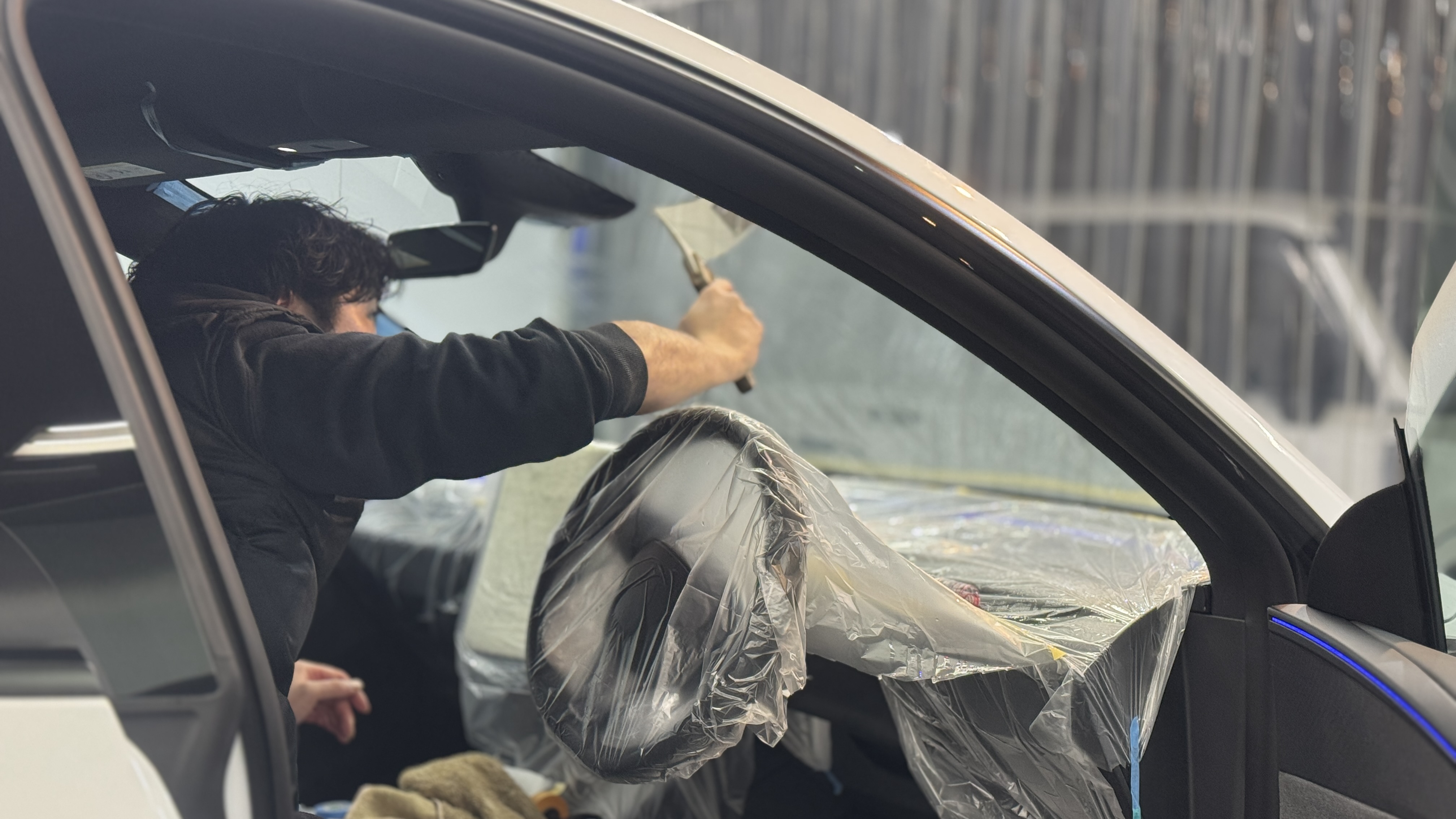 フィルム貼り付け