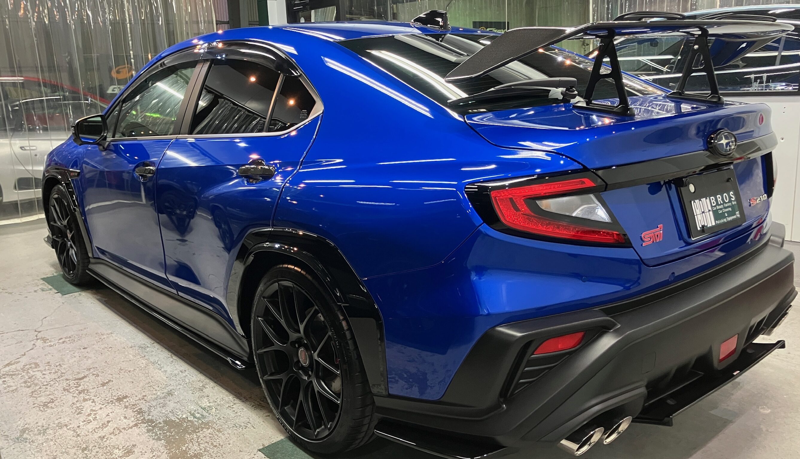 スバル・WRXS4:アドバンスド施工:完成写真5