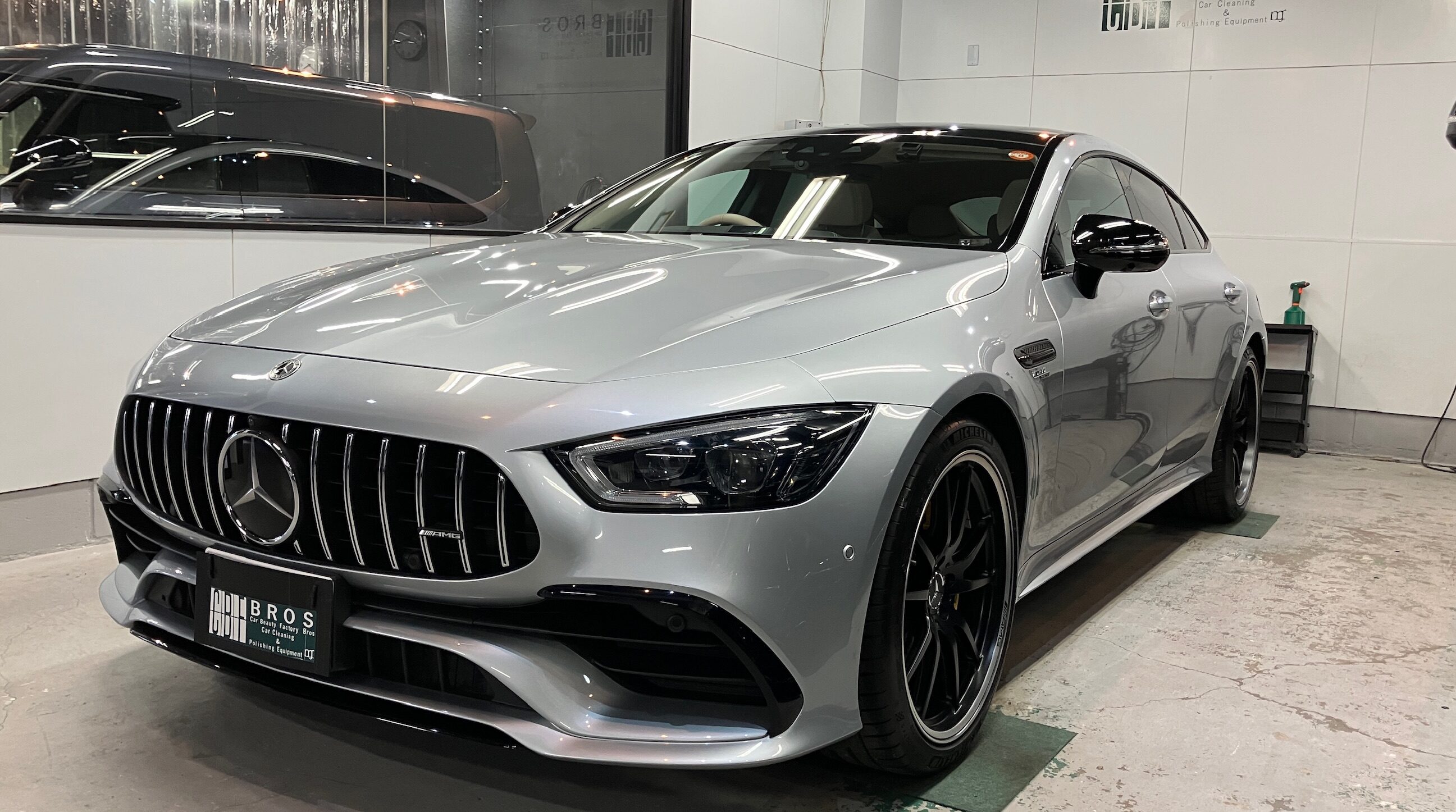 メルセデス・ベンツ・GT53AMG：ガードグレイズ施工：完成写真２