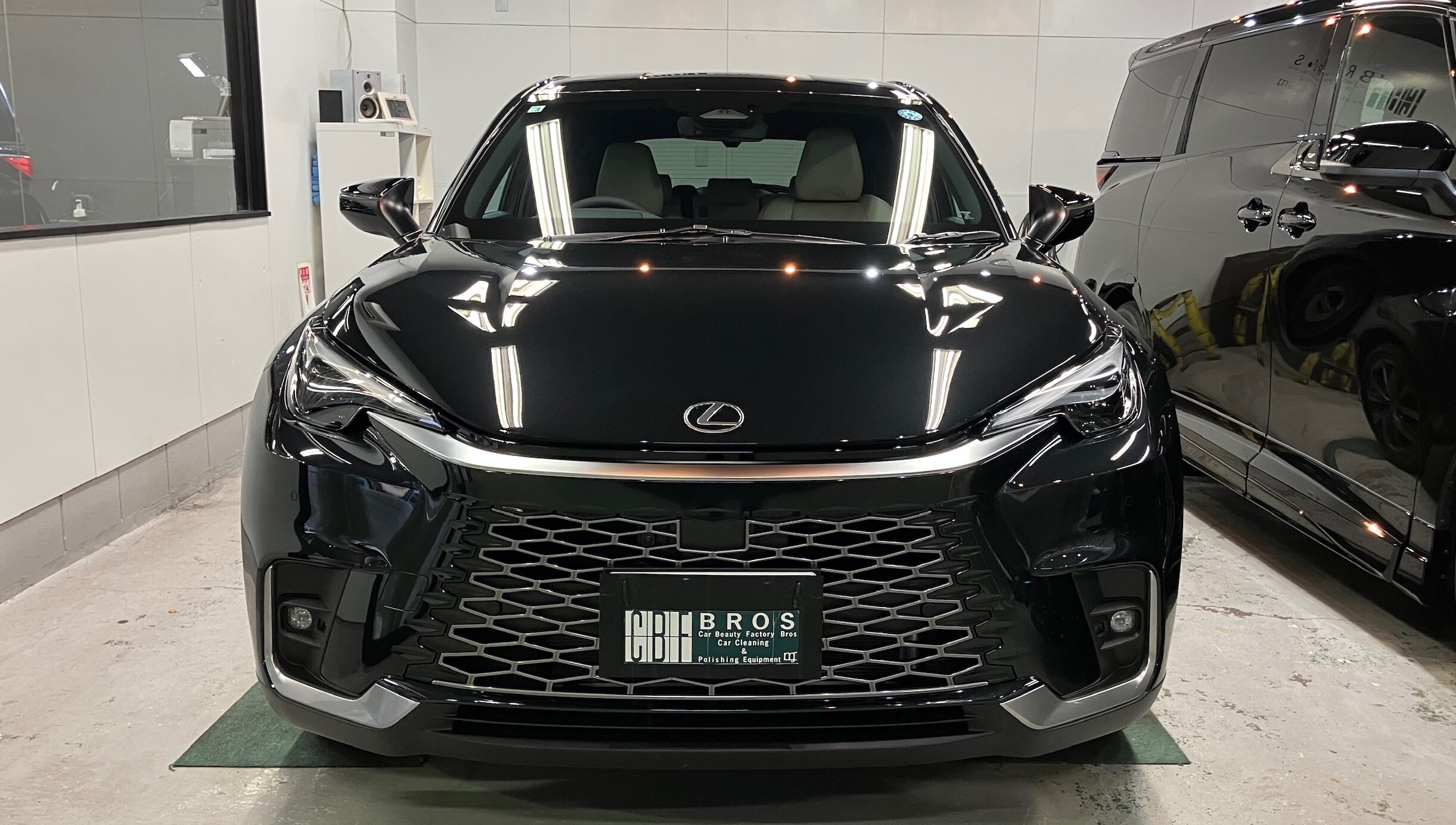 レクサス・LBX：クラスM施工：完成写真１