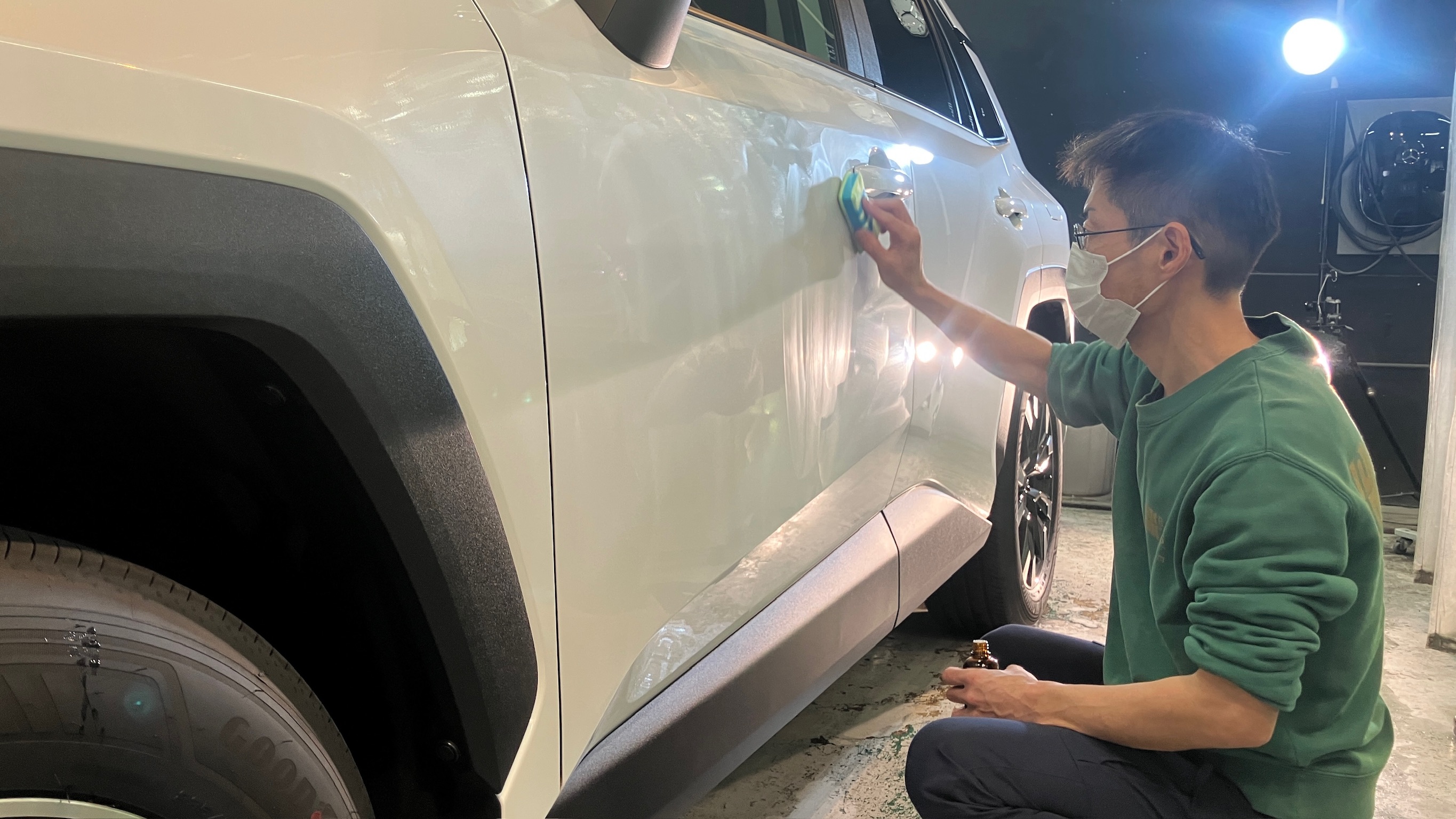 トヨタ・RAV4:ガードグレイズ施工:施工写真4