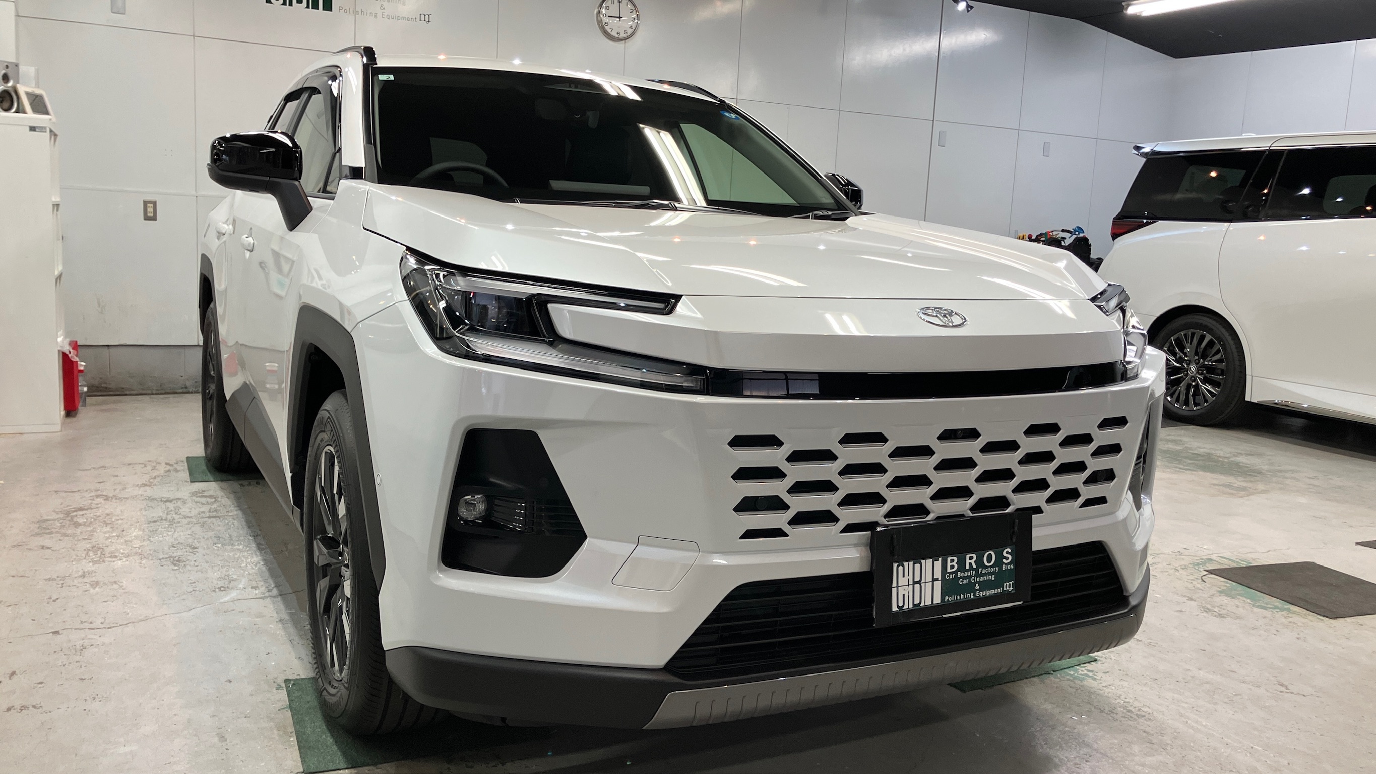 トヨタ・RAV4:ガードグレイズ施工:完成写真2