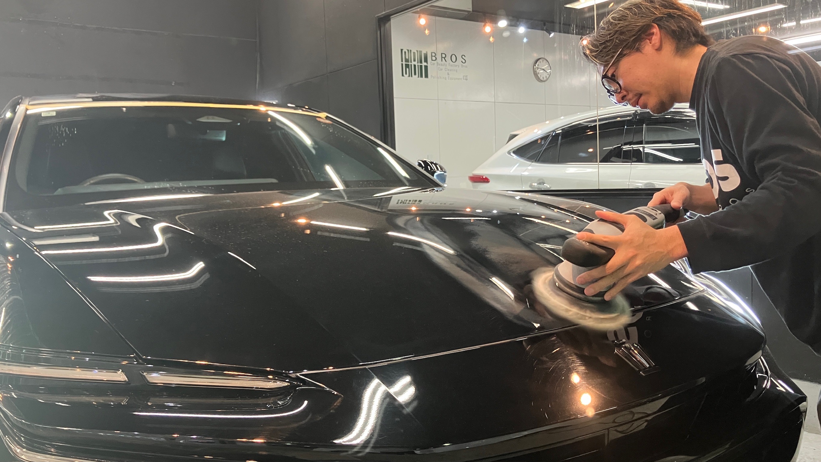 トヨタ・クラウンスポーツ:メンテナンス:施工写真3