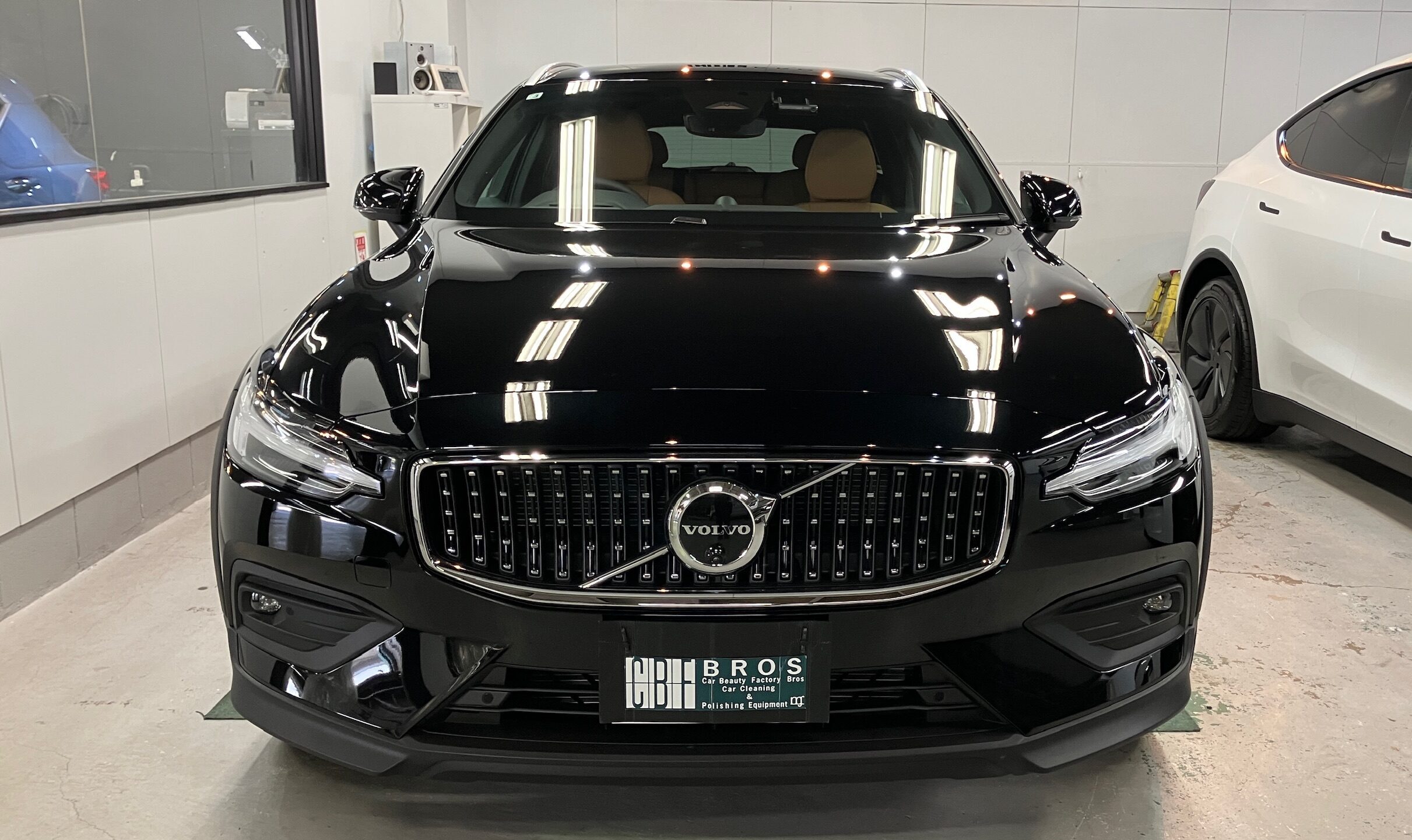 ボルボ・V60：アドバンスド施工：完成写真１