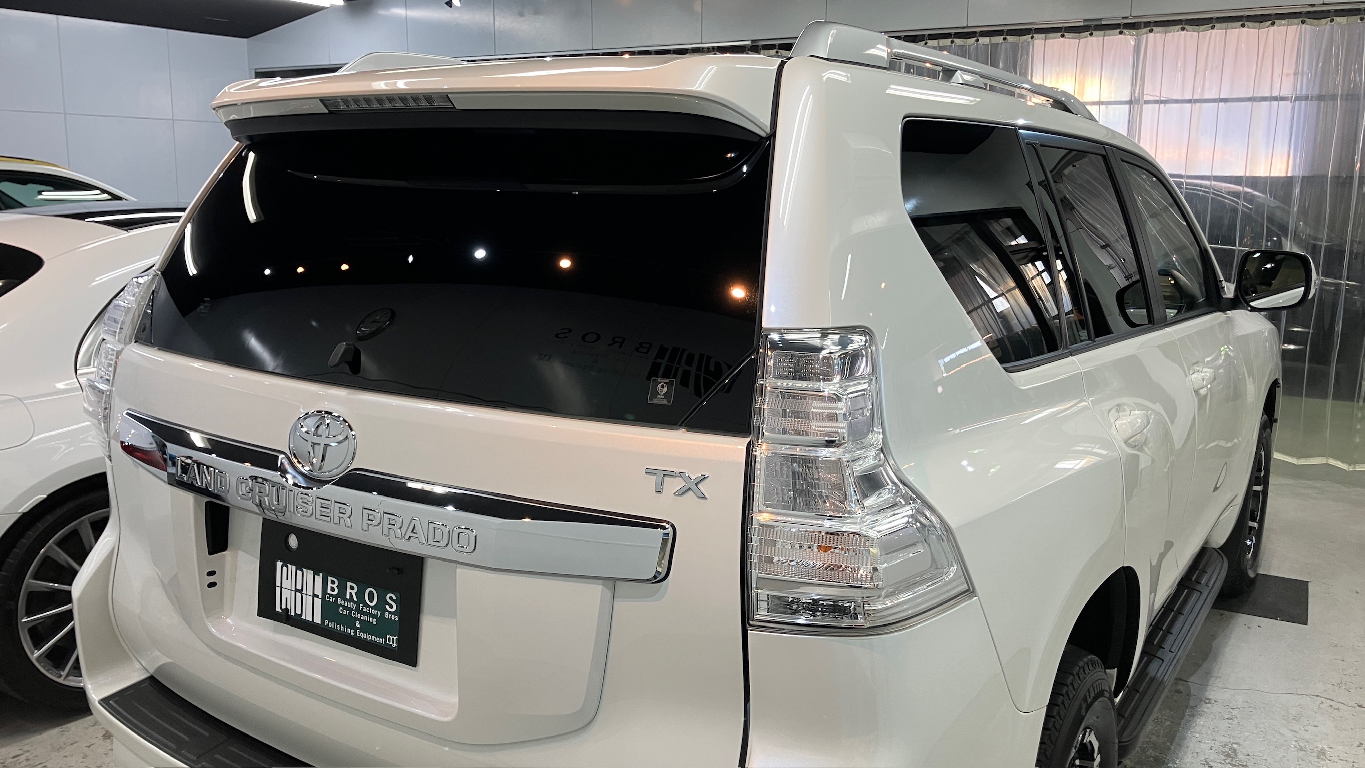 トヨタ・ランドクルーザープラド:アドバンスド施工:完成写真4