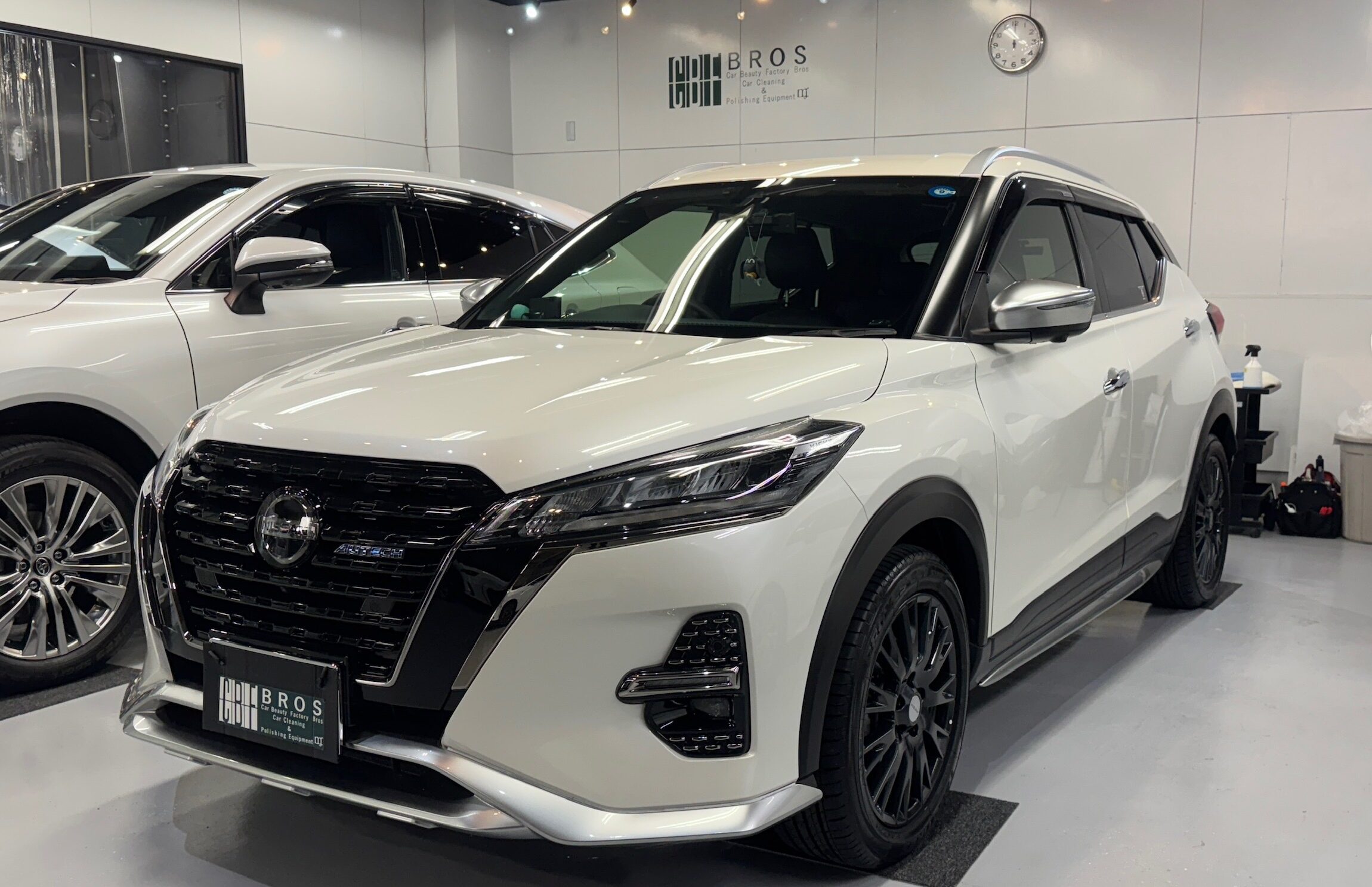 日産・キックス：ガードグレイズ施工：完成写真２