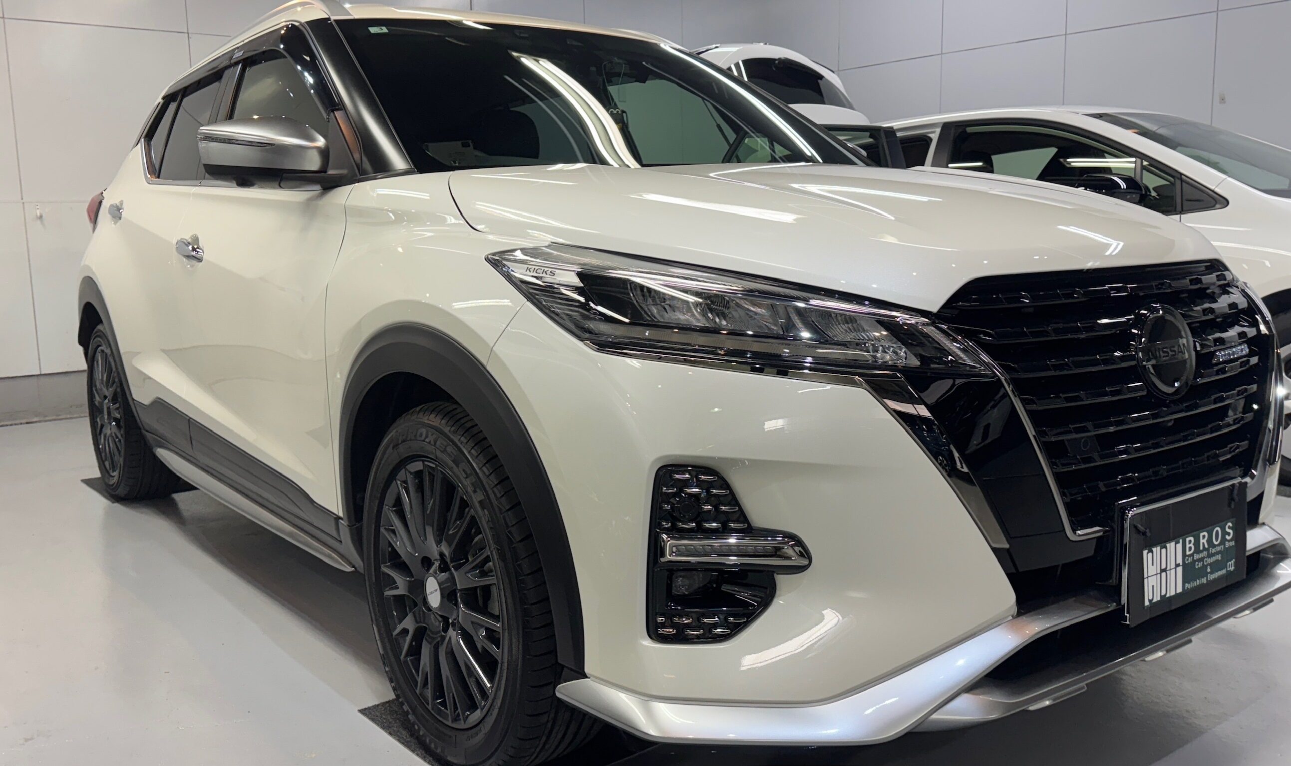 日産・キックス：ガードグレイズ施工：完成写真３