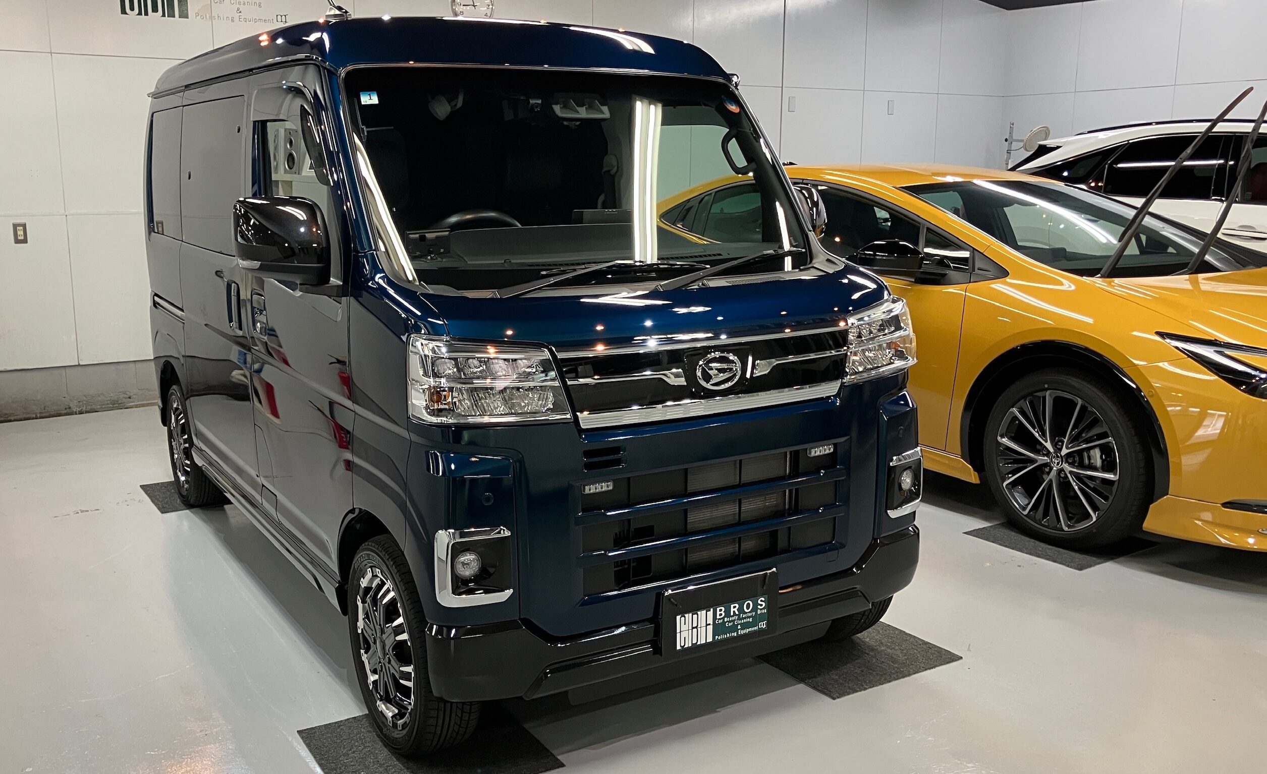 ダイハツ・アトレー：ガードグレイズ施工：完成写真２