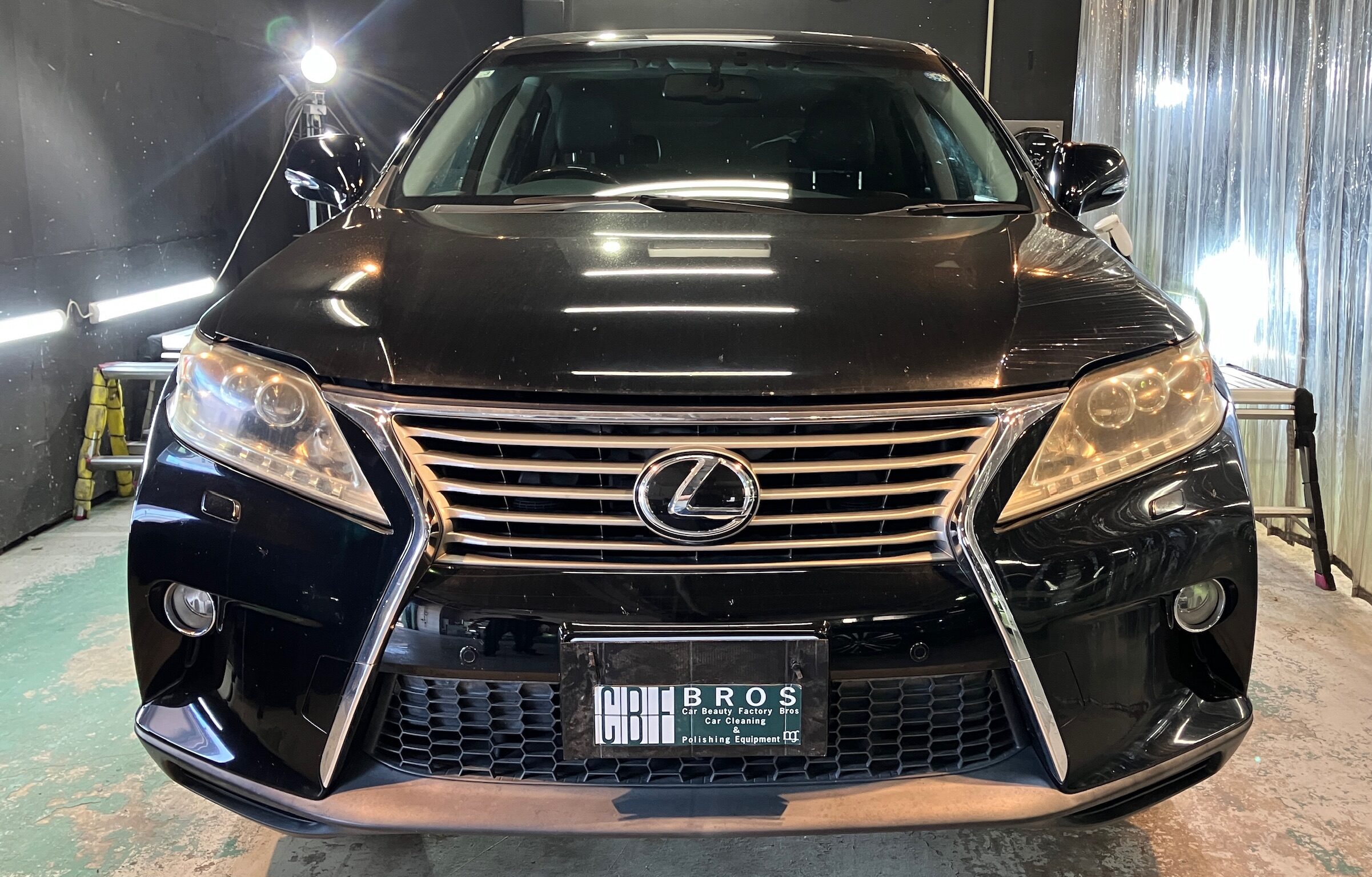 レクサス・RX：ヘッドライトリファイン施工：施工前の写真