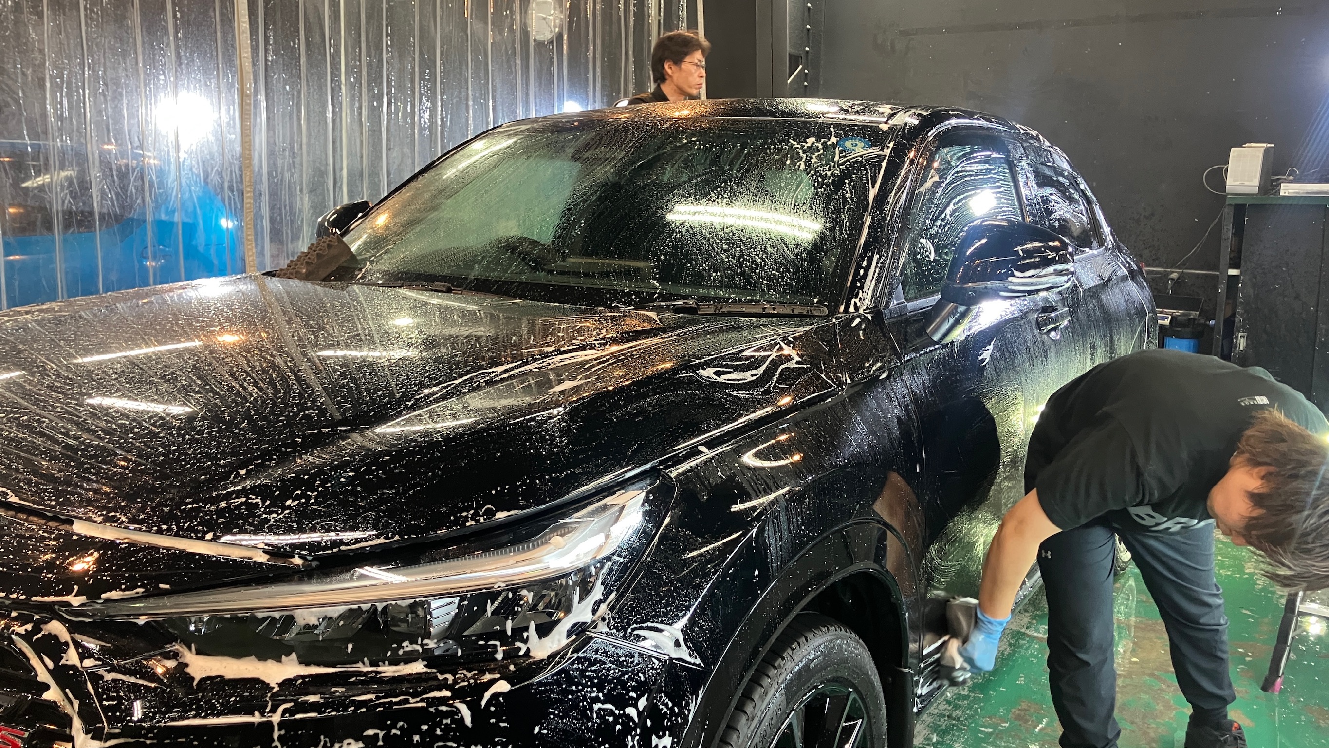 ホンダ・ヴェゼル：クラスH施工：施工写真２