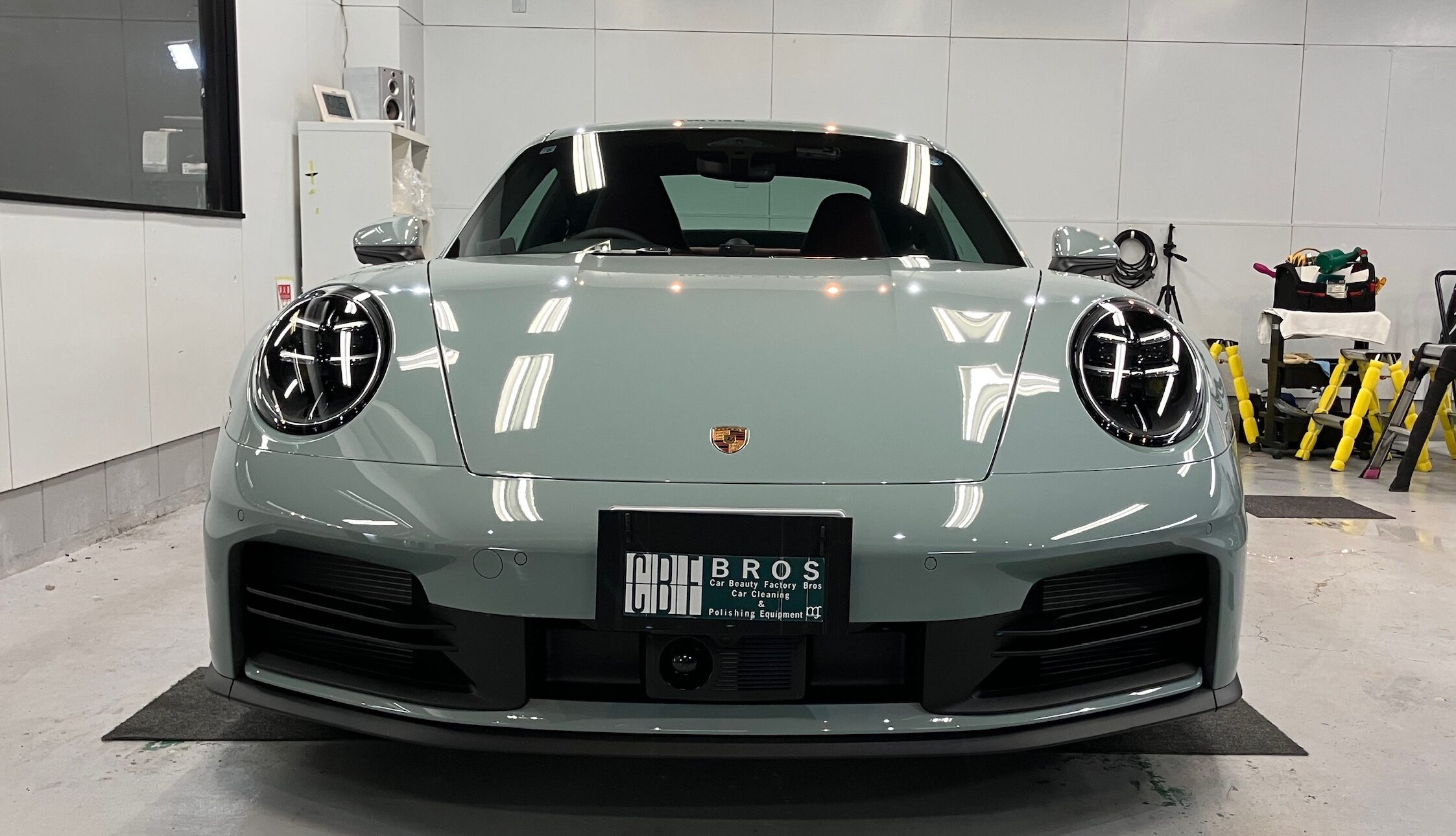 ポルシェ・９１１カレラ：アドバンスド施工：完成写真１